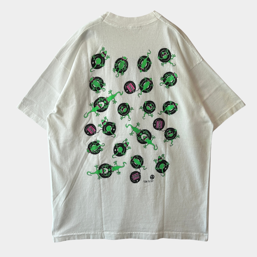 90's Fruit of the loom”NEW BRAUNFELS"トカゲバカンスTシャツ The Outhouse Design 白(XL)/B2752T-SO
