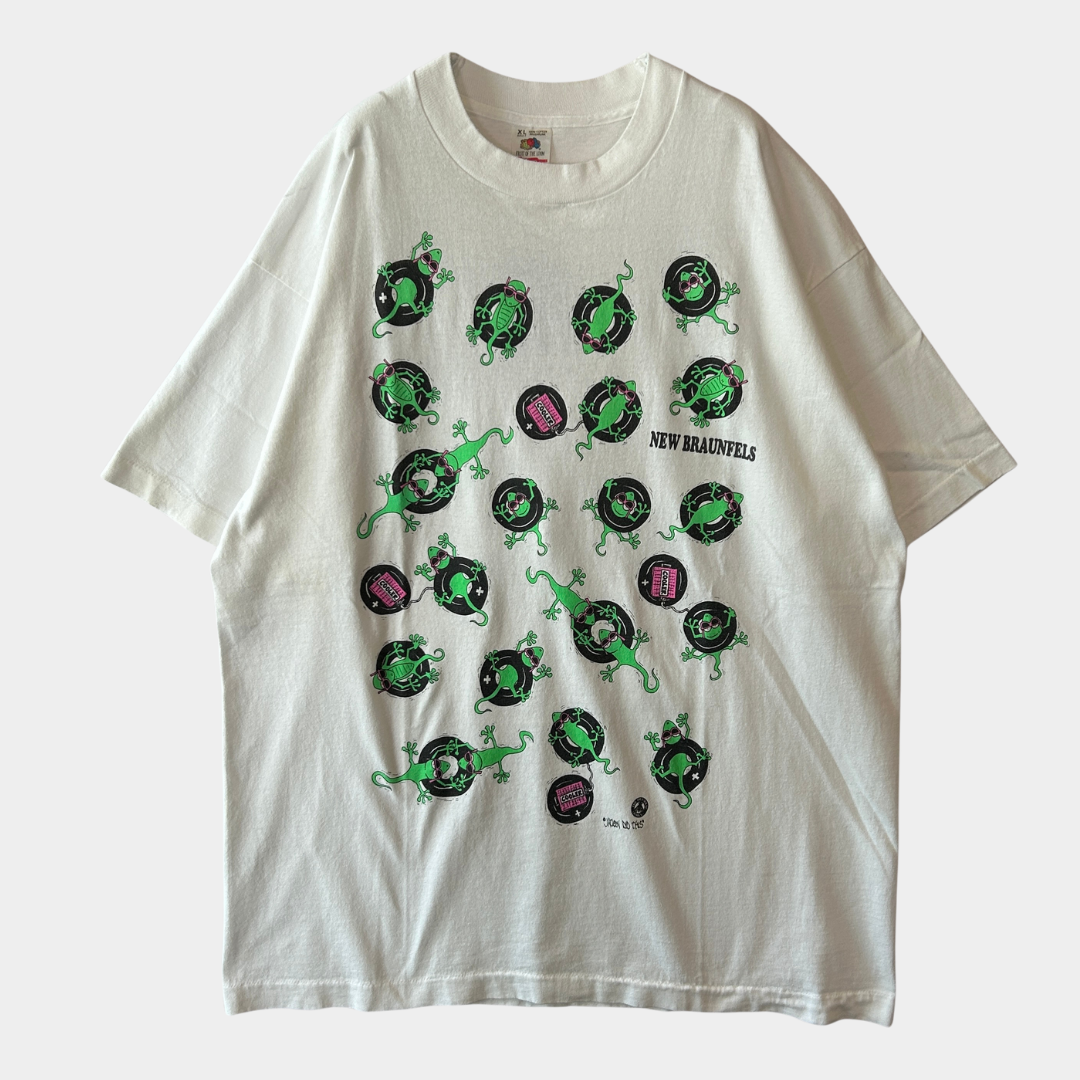 90's Fruit of the loom”NEW BRAUNFELS"トカゲバカンスTシャツ The Outhouse Design 白(XL)/B2752T-SO