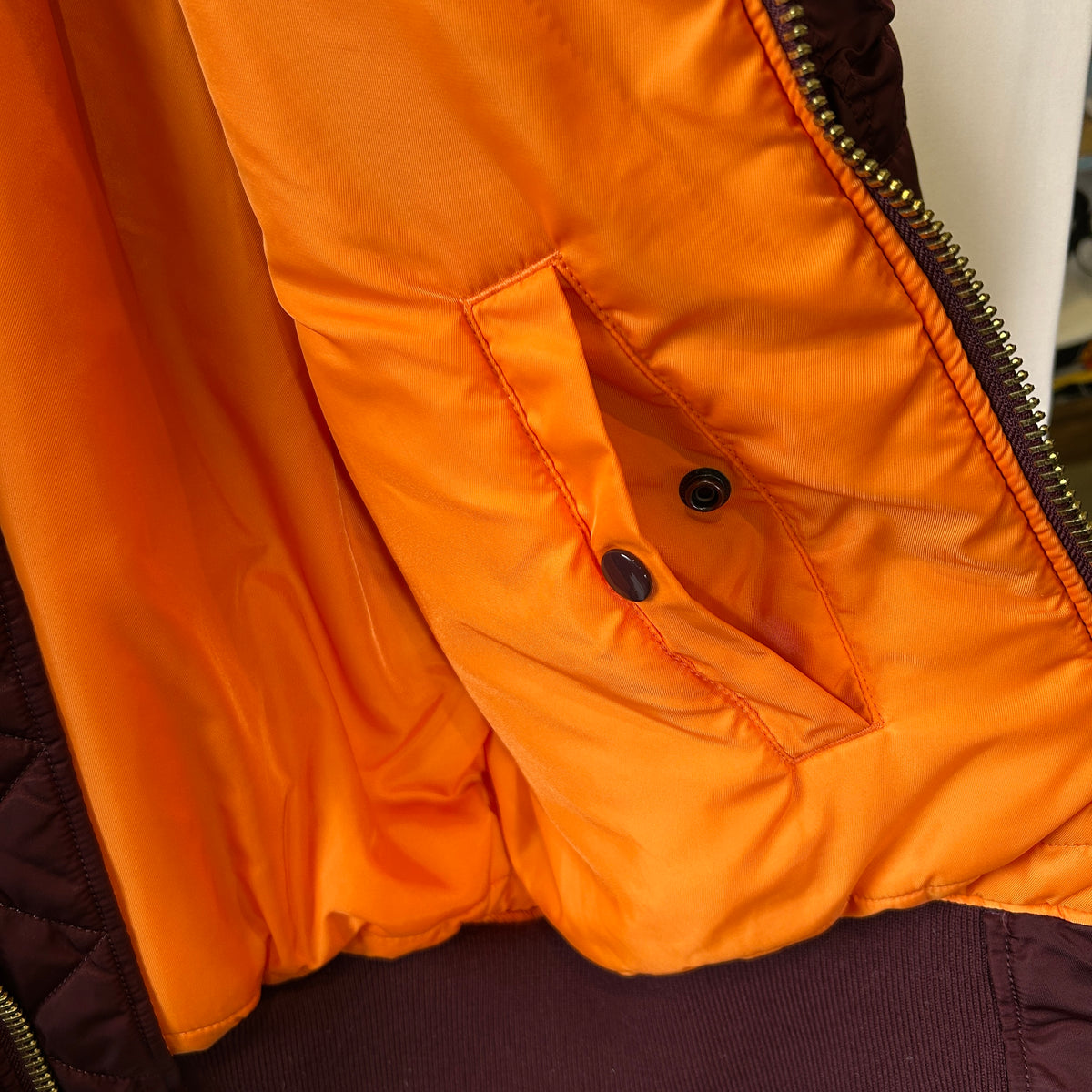 Alpha Industries アルファ MA-1 Slim Fit フライトジャケット ワインレッド(S)/C1646J-SO