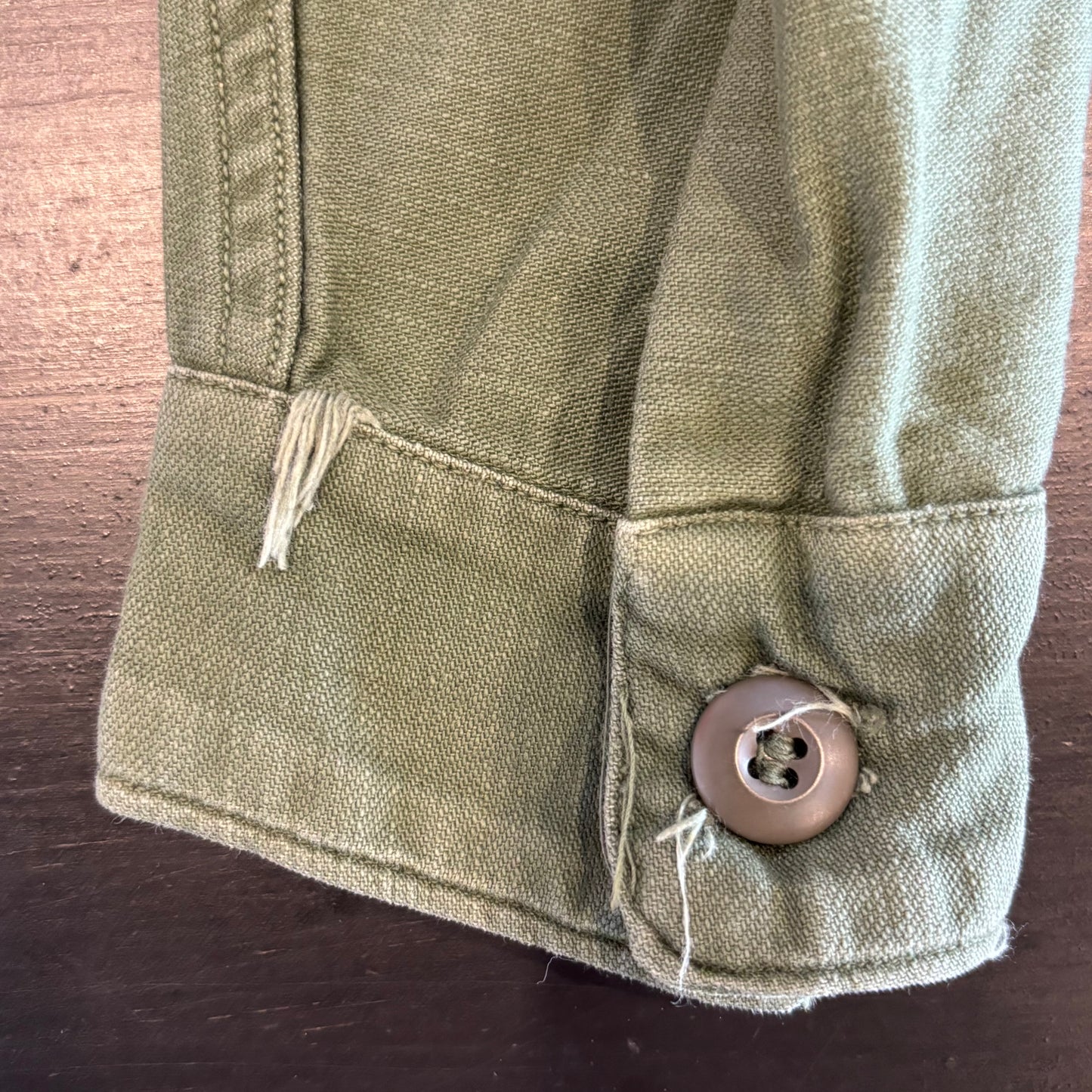 60's US ARMY ユーティリティーシャツ OG 107 パッチ ミリタリー カーキ (サイズ不明)/A4956SH-SO