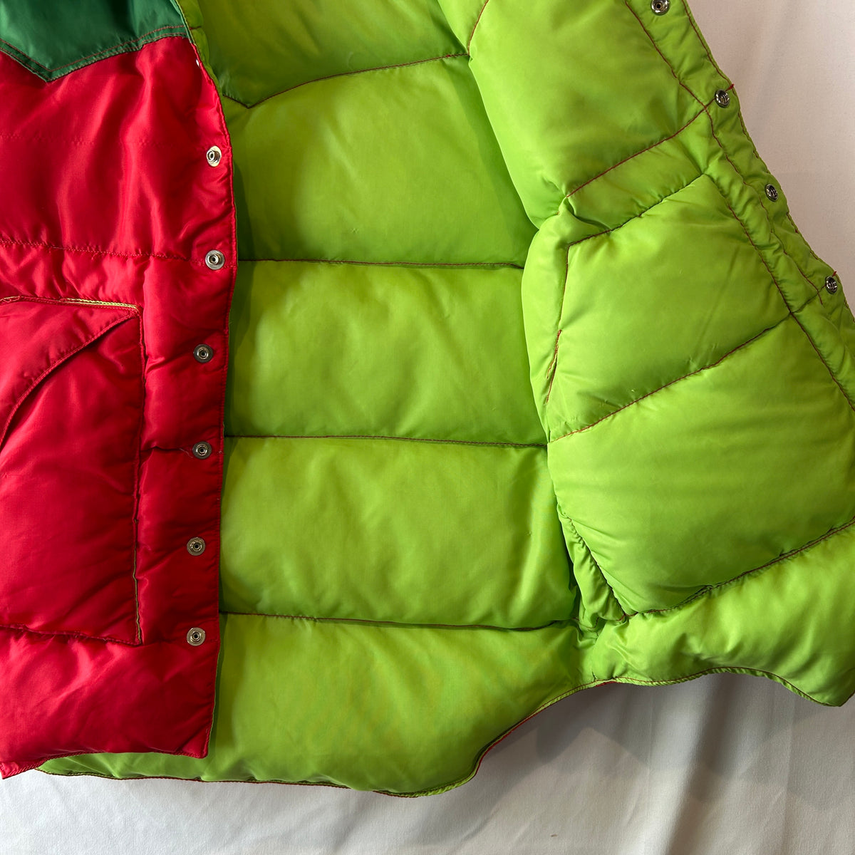 70's Powderhorn Mountaineering パウダーホーン ダウンベスト レッド/グリーン(M)/C1693V-SO