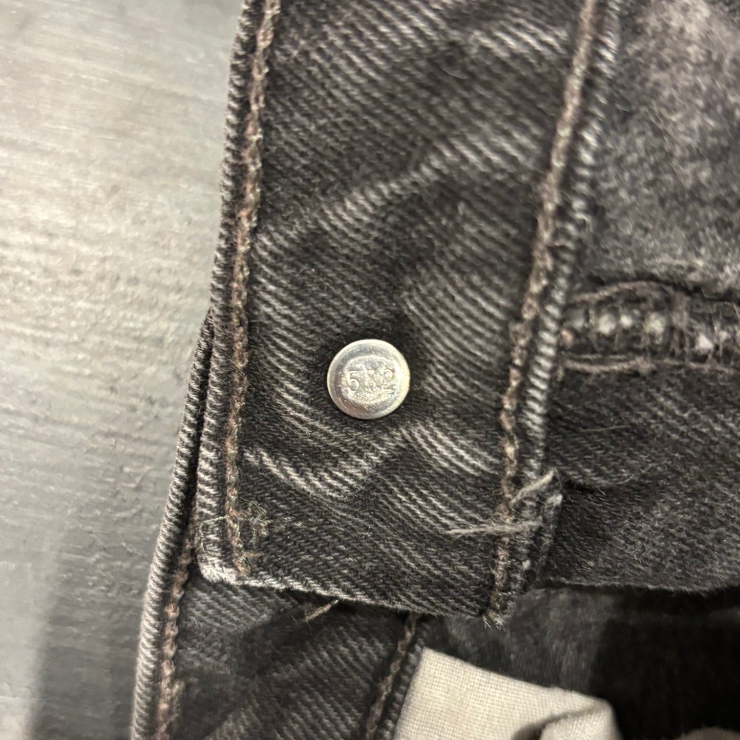 90's Levi's 565 Loose Fit Wide Leg デニムパンツ 黒 (33×30)/B2634P-SO