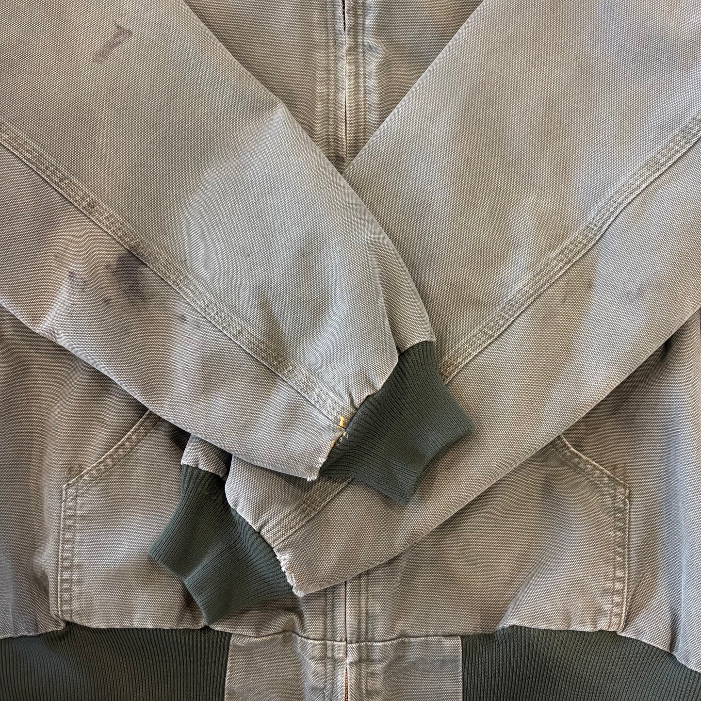 2012's Carhartt カーハート アクティブジャケット モスグリーン (M)/B3504J-SO