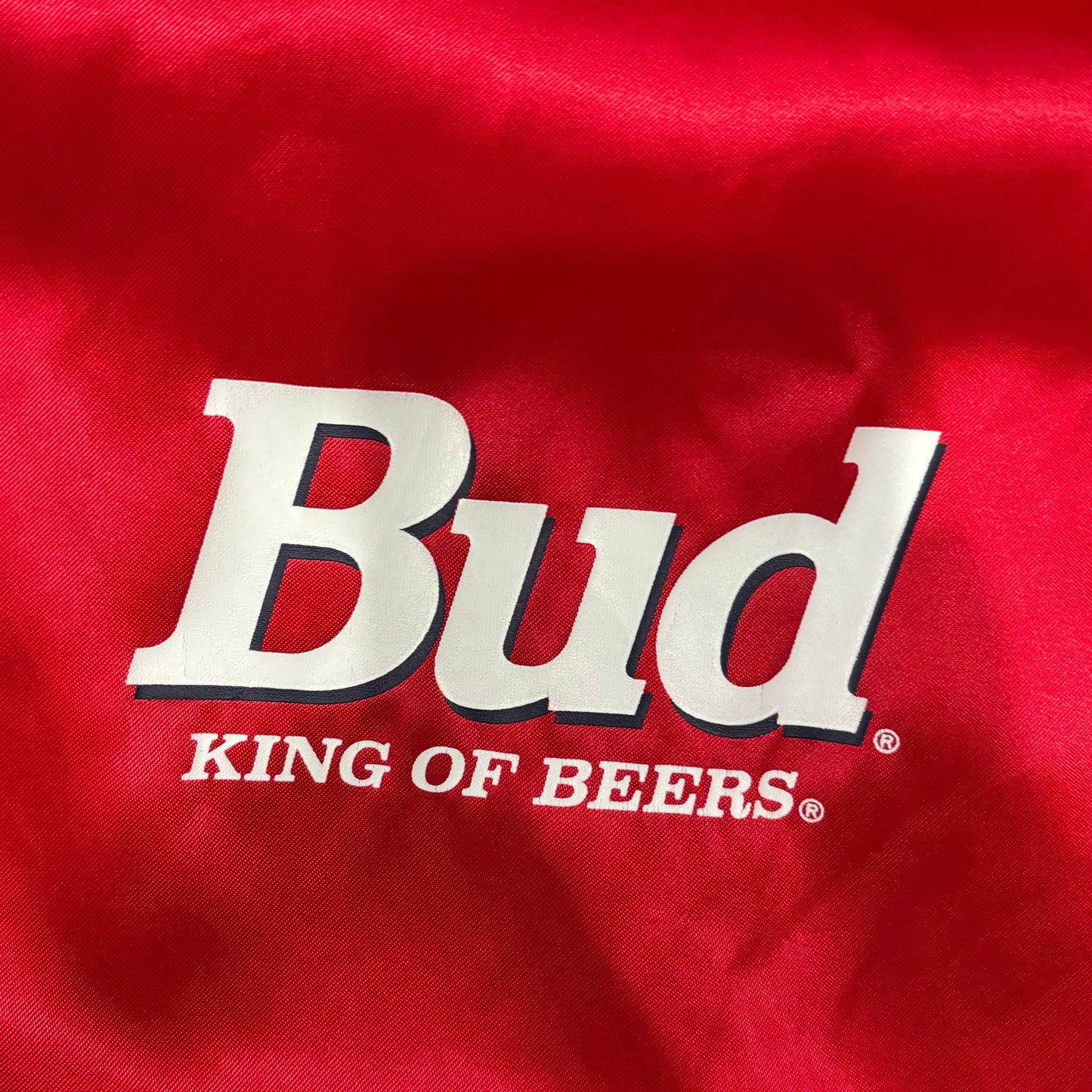 90's Bud "King of Beers" バドワイザー ナイロンジャケット 赤 (サイズ不明)/A6010J-SO