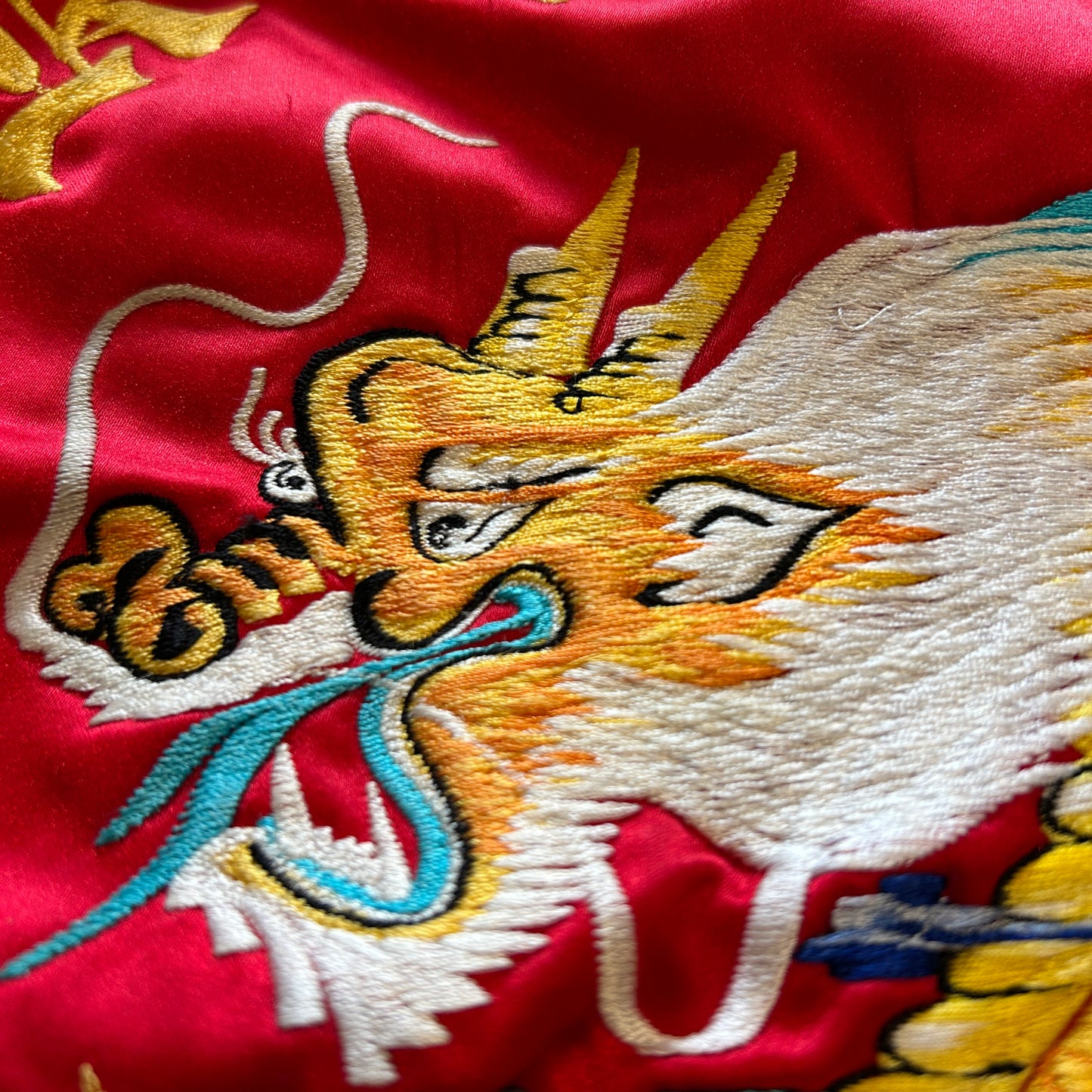 80's~ ”KOREA"刺繍サテンジャケット スーベニア ブルゾン 赤/A8276O-SO