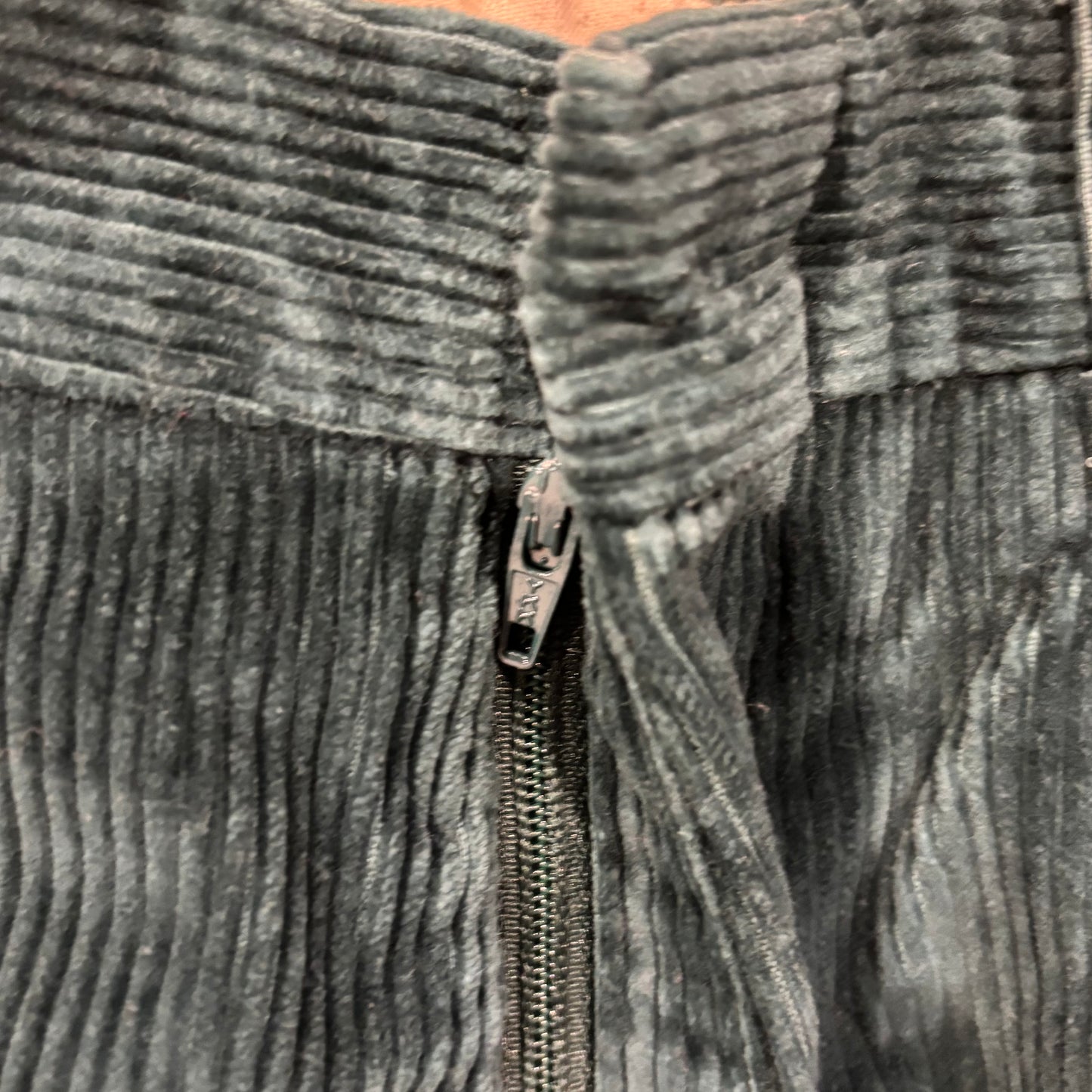 90's Eddie Bauer エディバウアー アウトタック コーデュロイパンツ 緑 (L28)/A4911P-SO