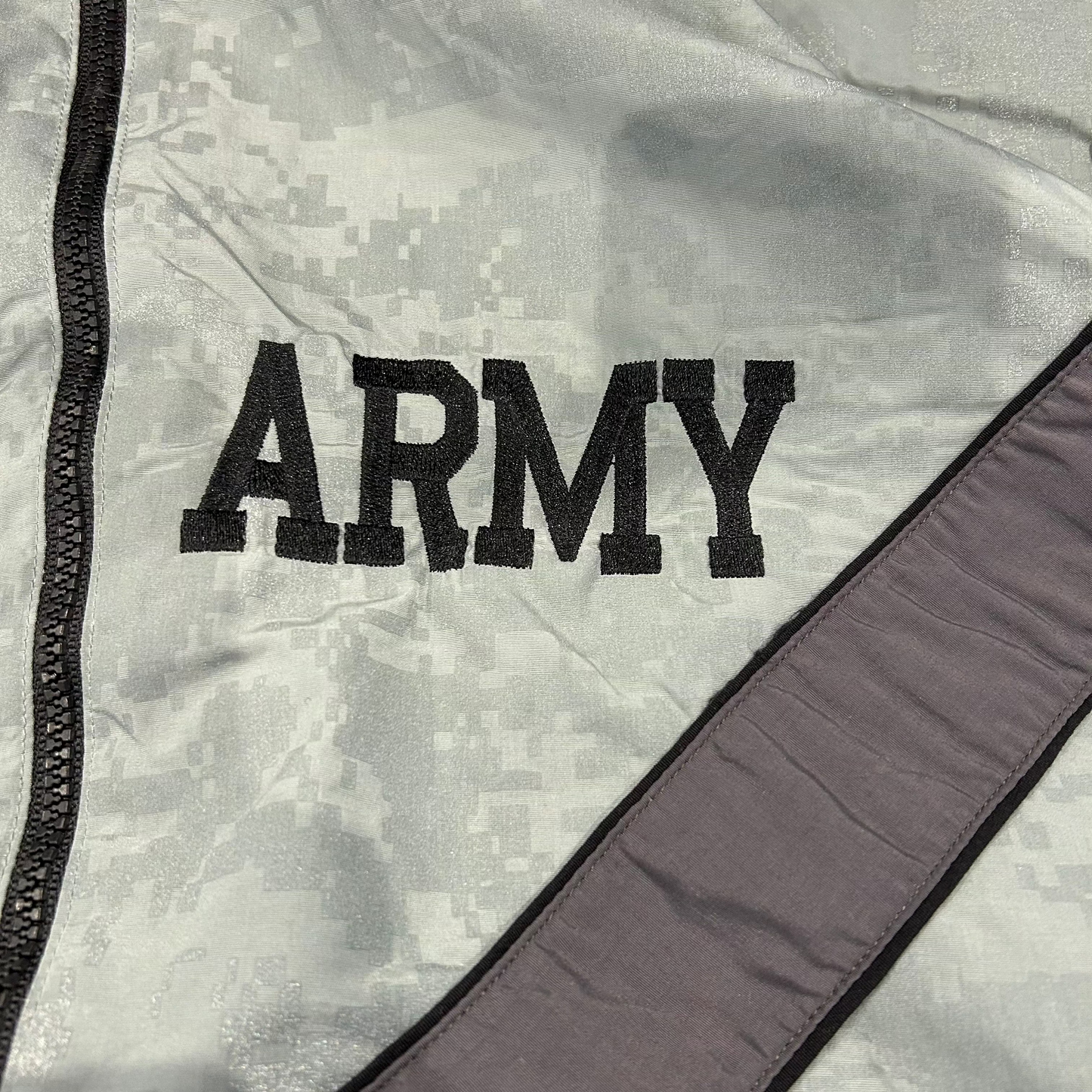 00's US ARMY トレーニングウエア グレー デジタルカモ(M-R)/B1367J-SO