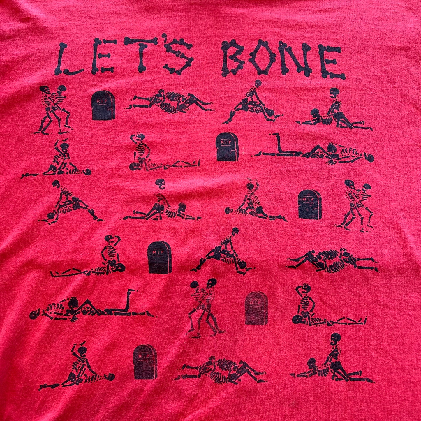 90's "LET'S BONE" スカルTシャツ 四十八手エロT ヘインズ 赤(XL)/A6467T-SO