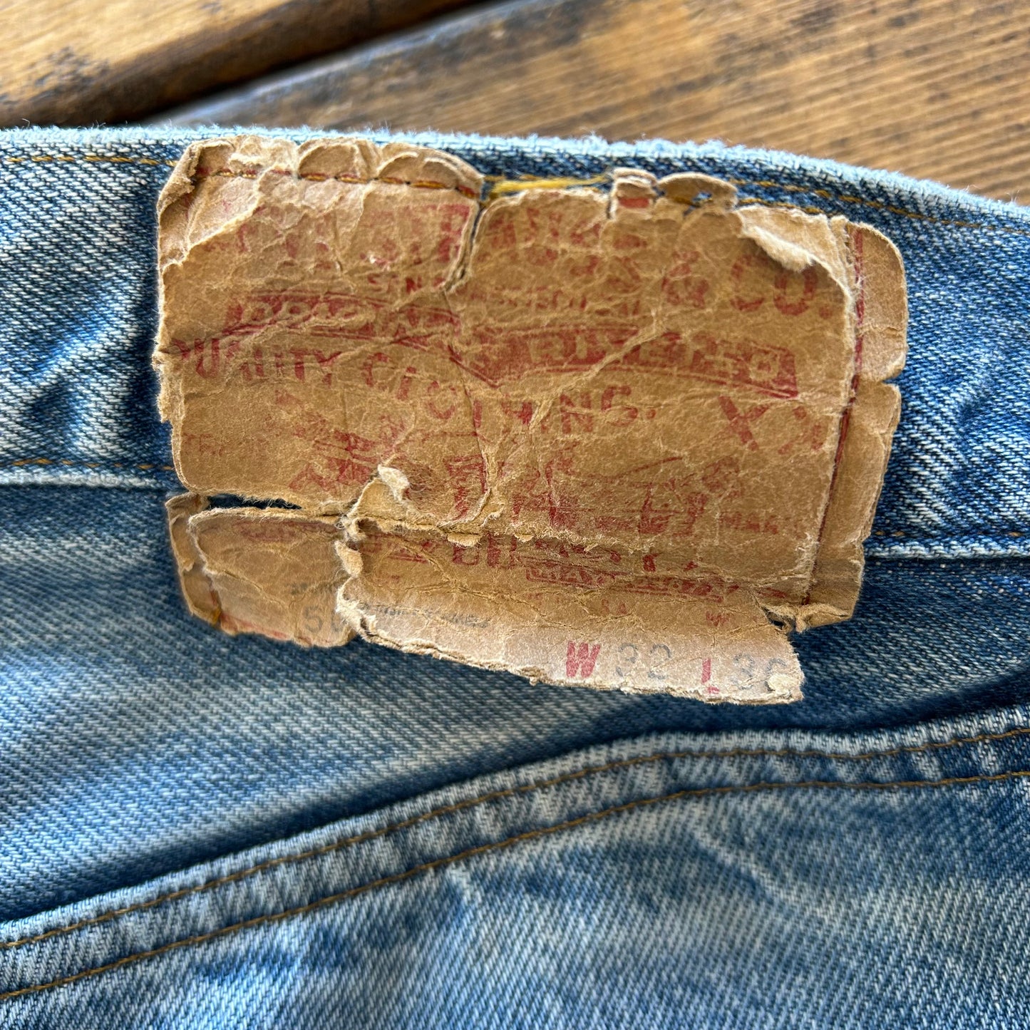 80's Levis 501 赤耳 デニムパンツ ダメージ(32×36)/A1511P-SO