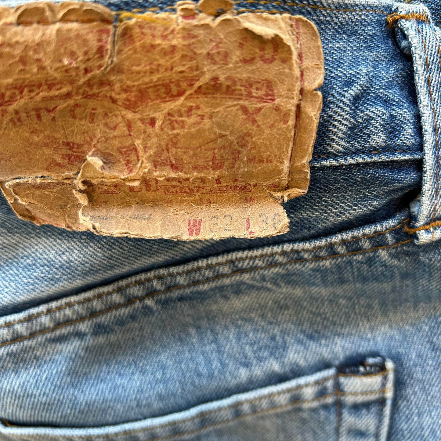 80's Levis 501 赤耳 デニムパンツ ダメージ(32×36)/A1511P-SO