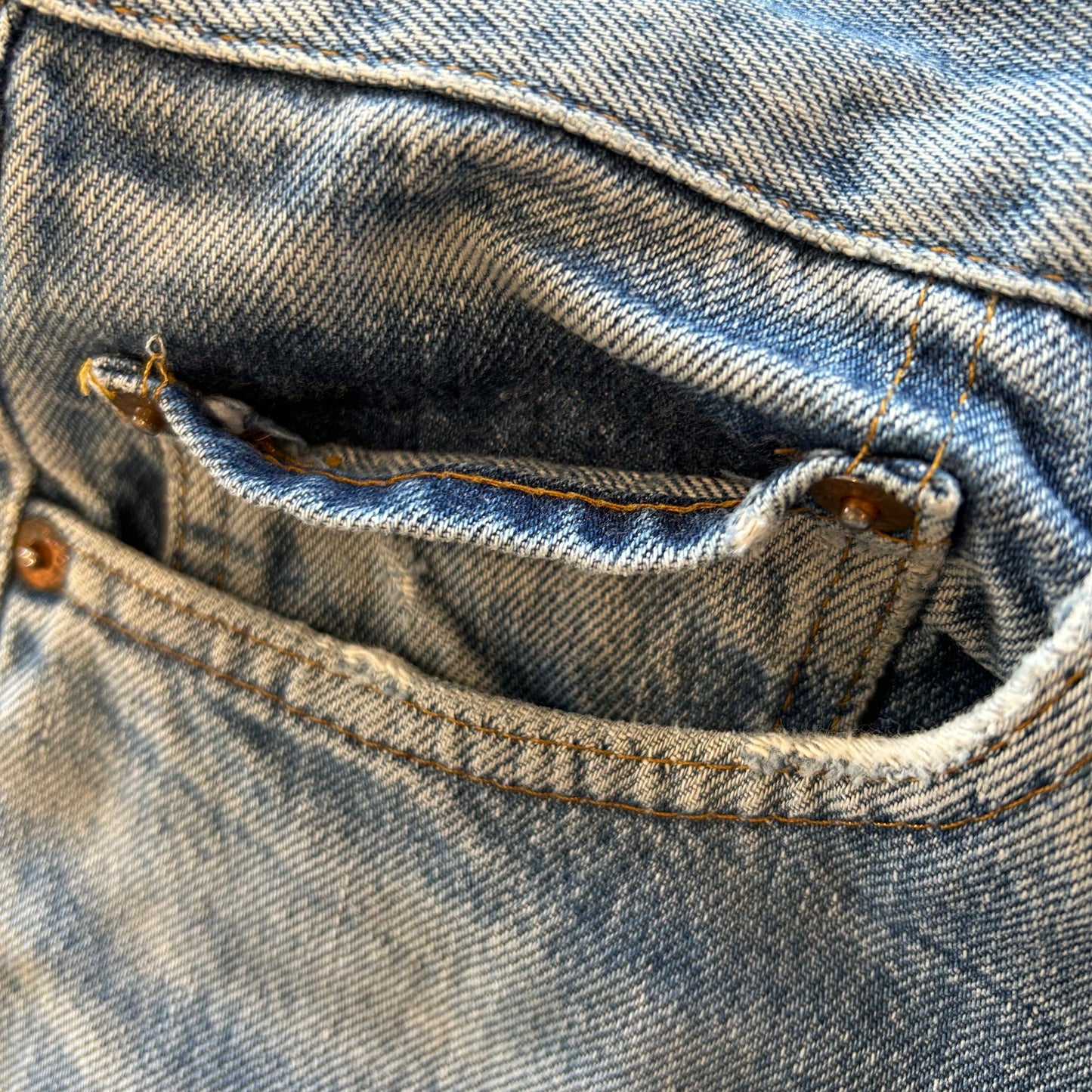 80's Levis 501 赤耳 デニムパンツ ダメージ(32×36)/A1511P-SO