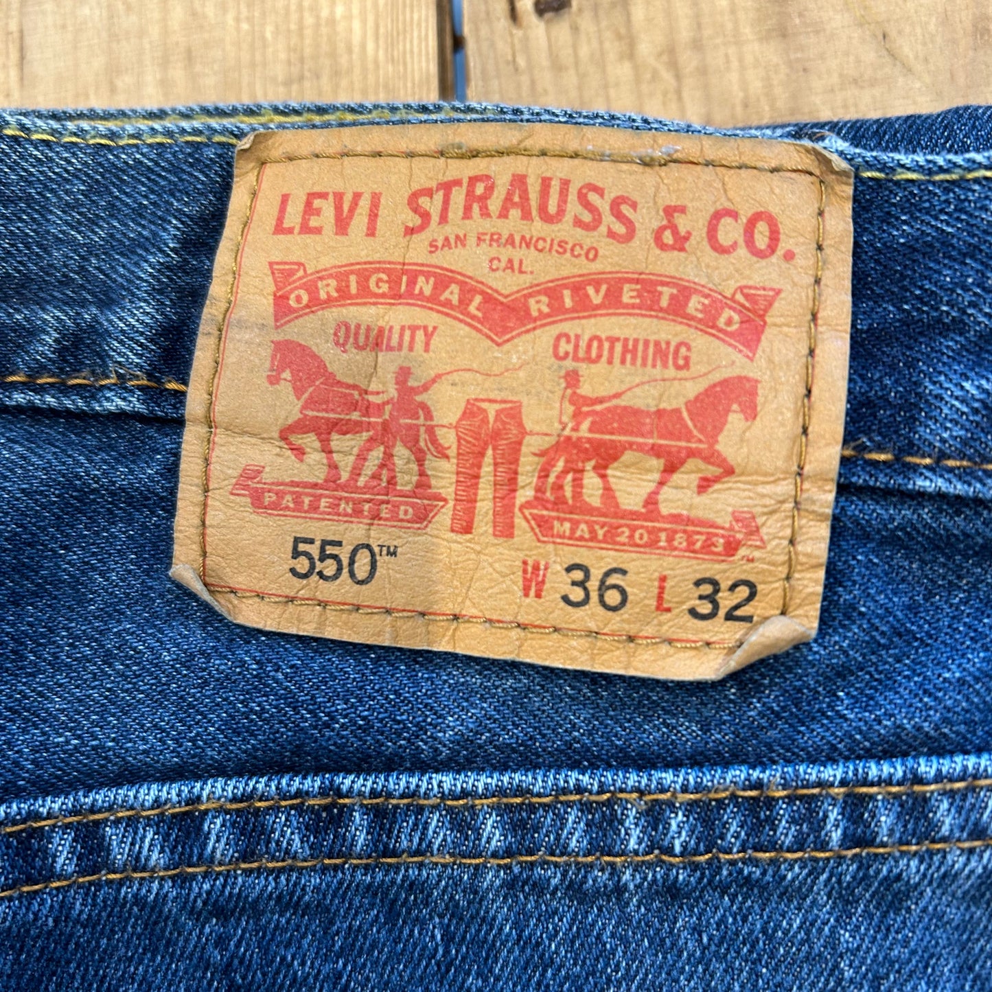 00's levi's 550 デニムパンツ (36×32)/B0821P-SO