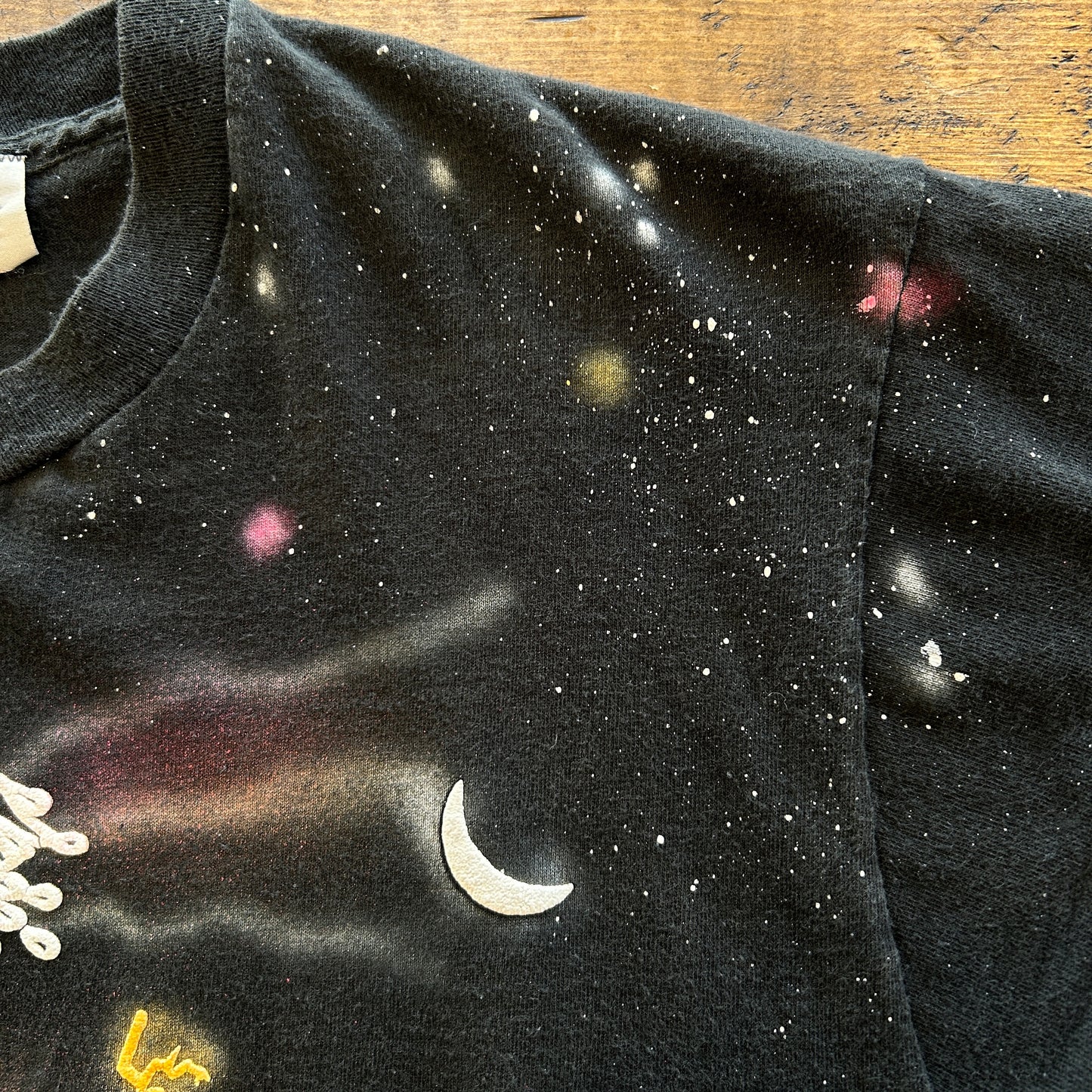 90's Disney Fashions "タイフーンラグーン"オールオーバープリント tシャツ 黒(L)/A7283T-SO