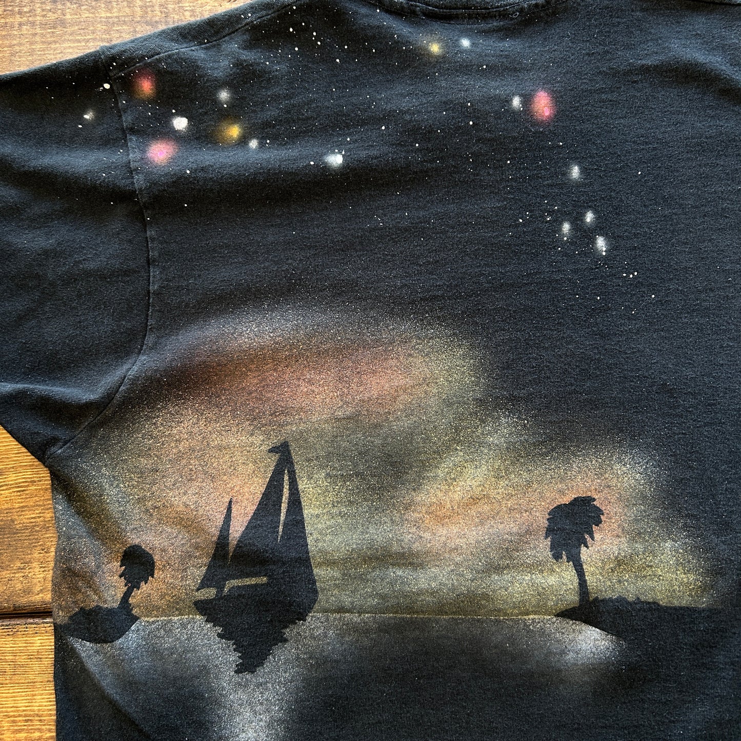 90's Disney Fashions "タイフーンラグーン"オールオーバープリント tシャツ 黒(L)/A7283T-SO