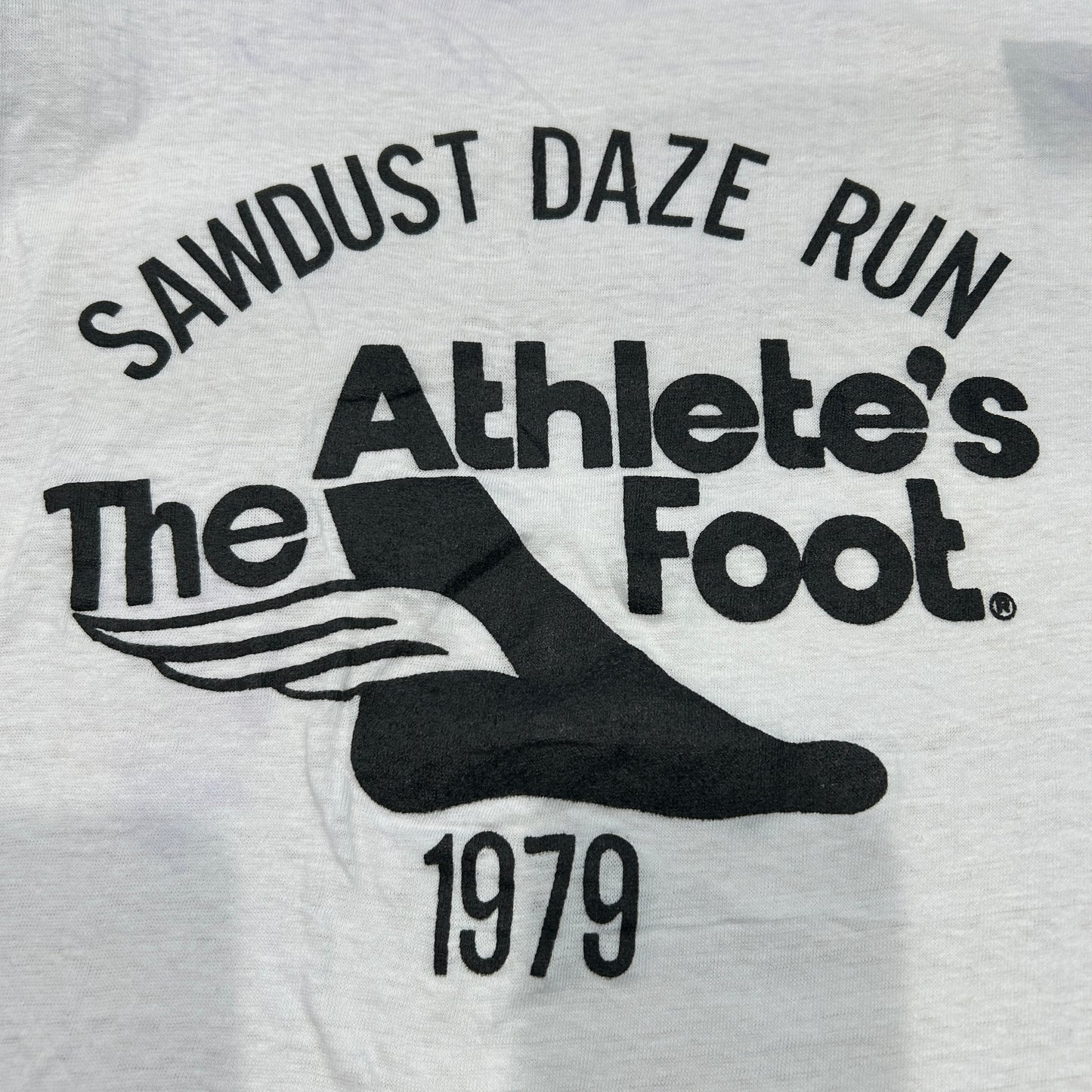 80's SAWDUST DAZE RUN "The Athletic Foot" 1979 リンガー Tシャツ (M)/A7285T-SO