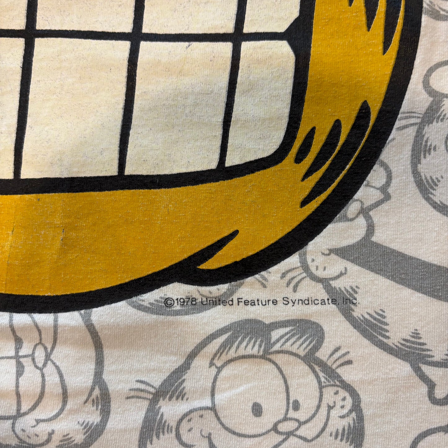 90's SUN SPORTS WEAR ガーフィールド ビッグプリント 総柄 Tシャツ 白 BIGGER/B2077
