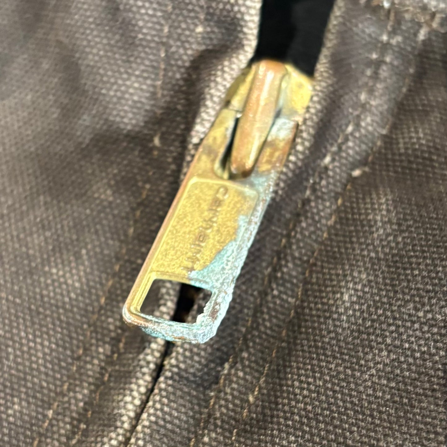 Carhartt カーハート アクティブジャケット J130 DKB ダークブラウン (L) /B3400J-SO