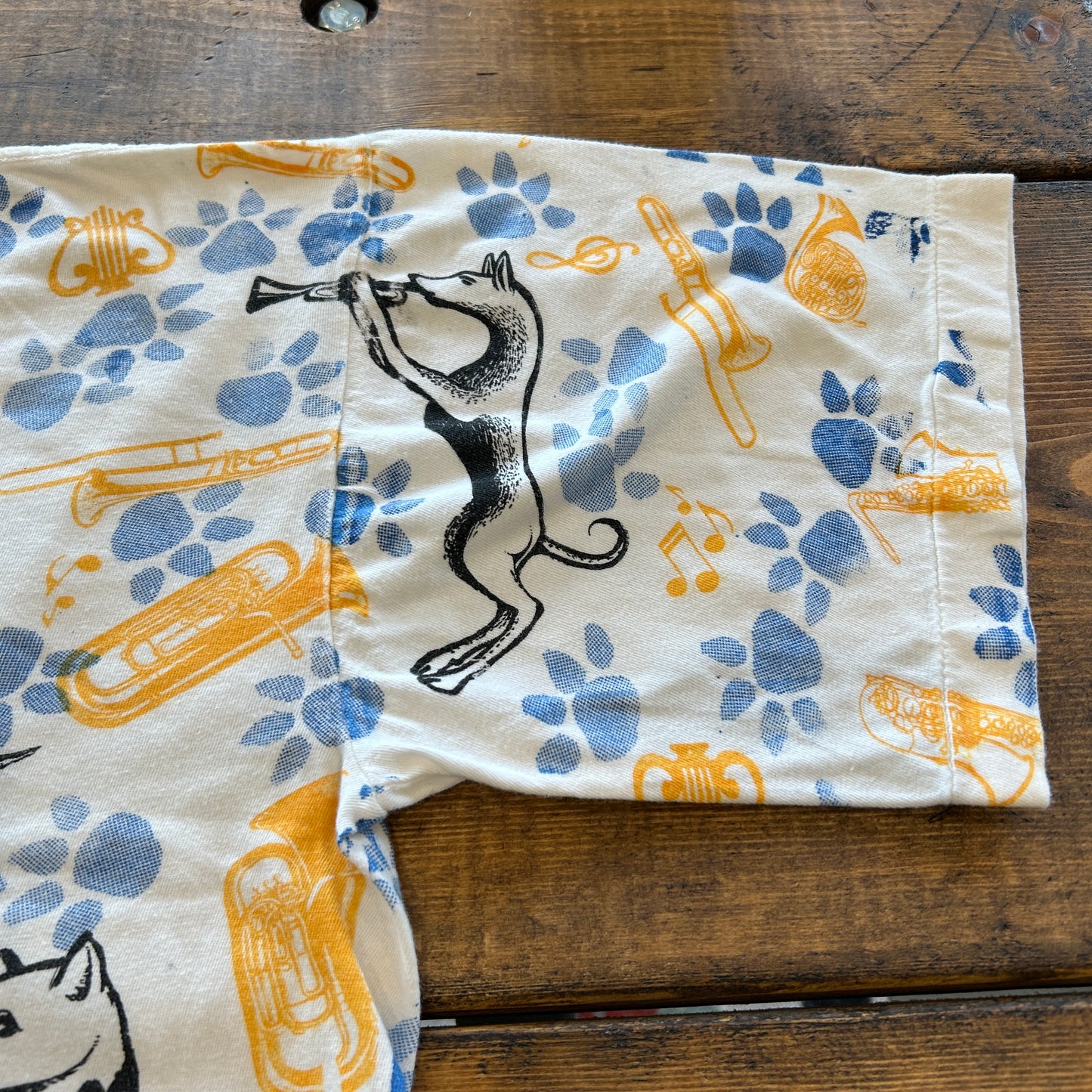90's "JAZZ DOGS NEW ORLEANS" Tシャツ 総柄 ホワイト (XL)/A7558T-SO