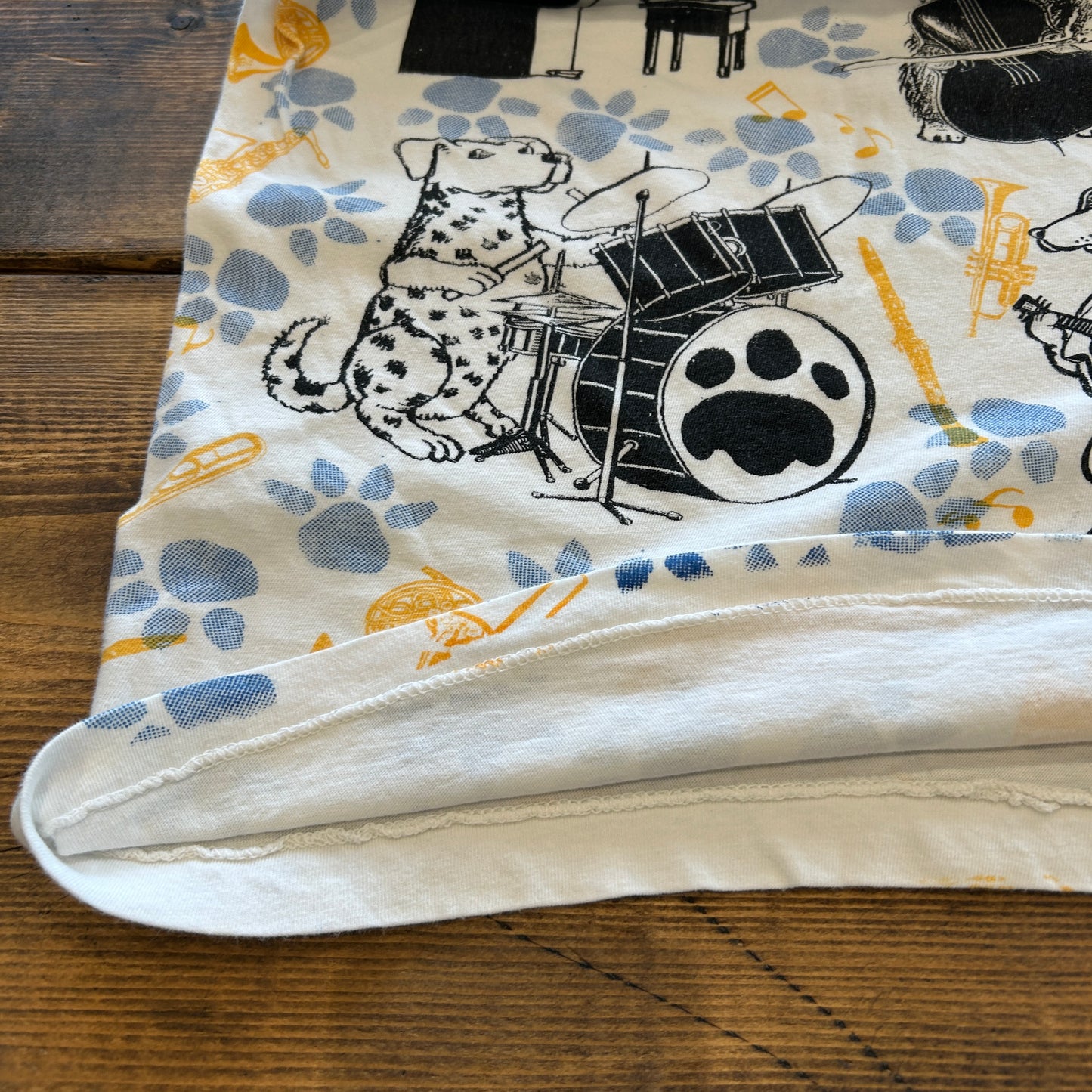 90's "JAZZ DOGS NEW ORLEANS" Tシャツ 総柄 ホワイト (XL)/A7558T-SO