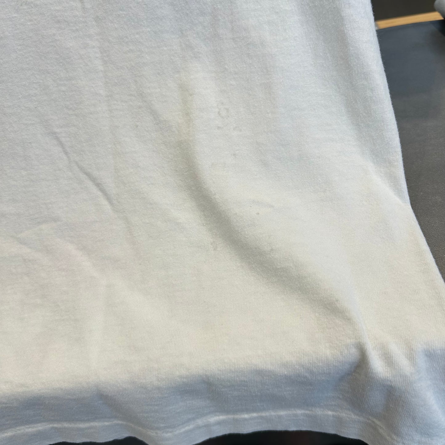 90's Mickey Unlimited ミッキー スニーカーTシャツ 白(One Size)/B1949T-SO