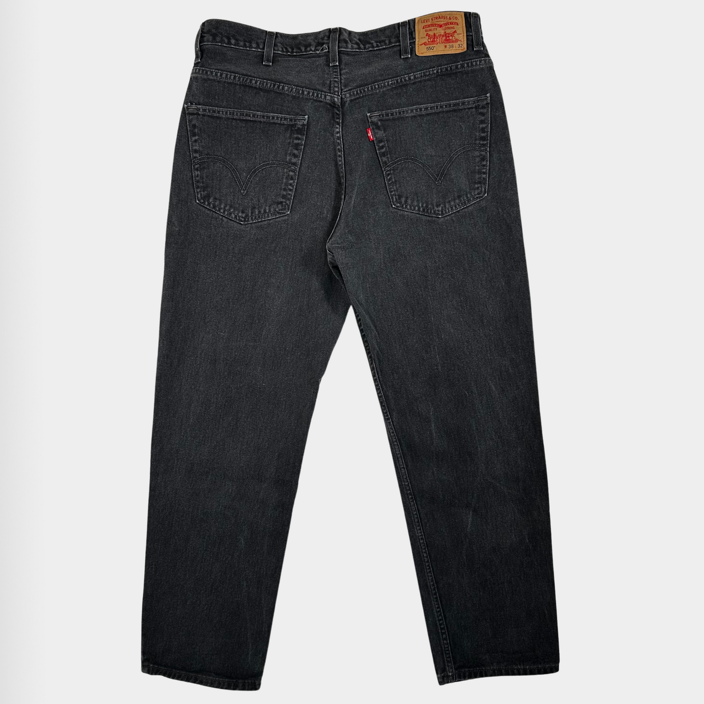 00's Levis 550 ブラック (38 32)/A4687P-SO