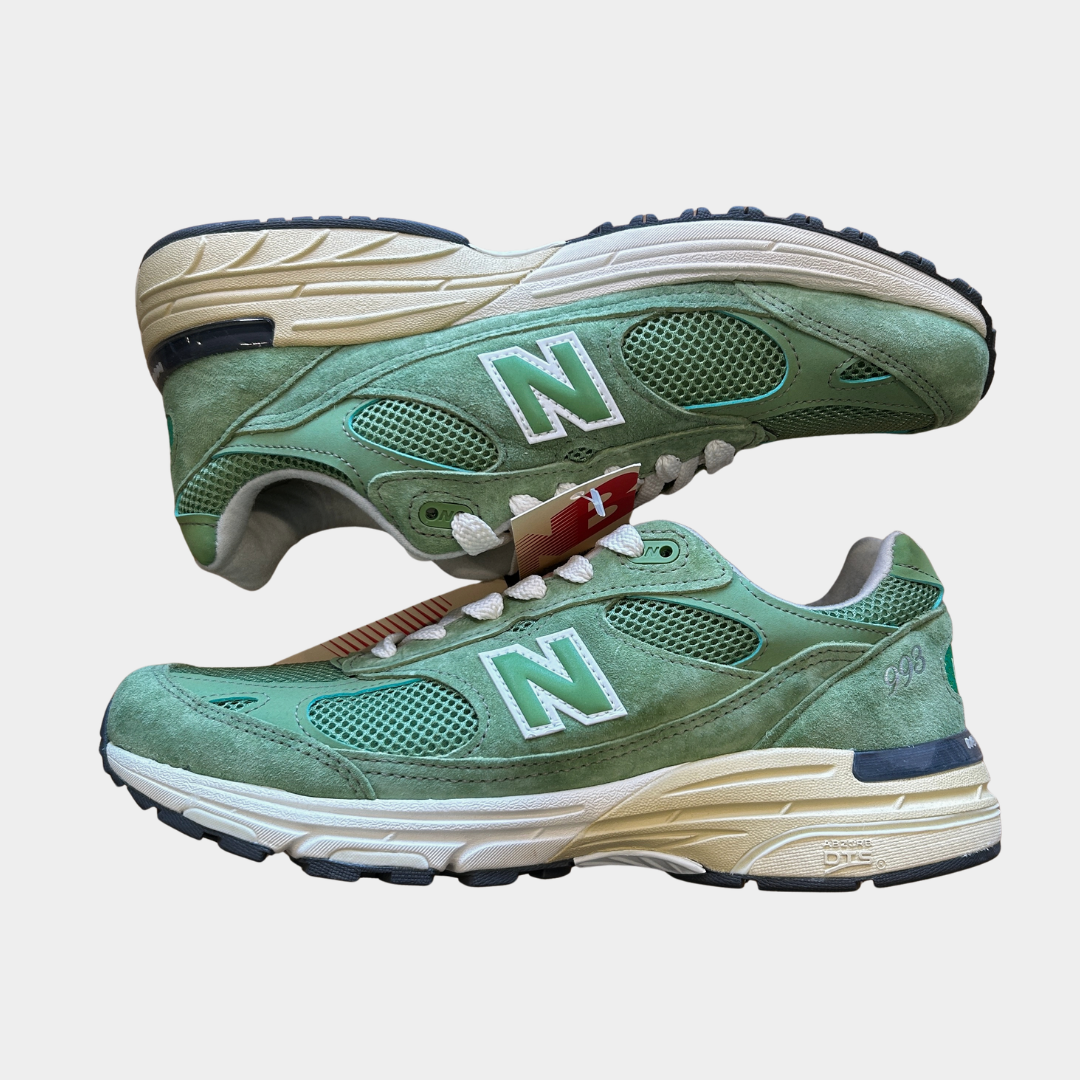 New Balance U993GW Chive Made in USA ニューバランス スニーカー US 9(27cm)/C0904AC-SO