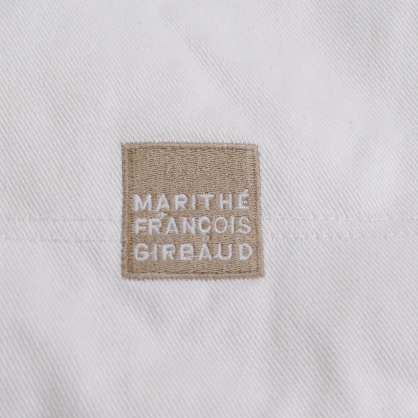 MARITHE FRANCOIS GIRBAUD ハーフパンツ 白 (不明)/A3139P-SO