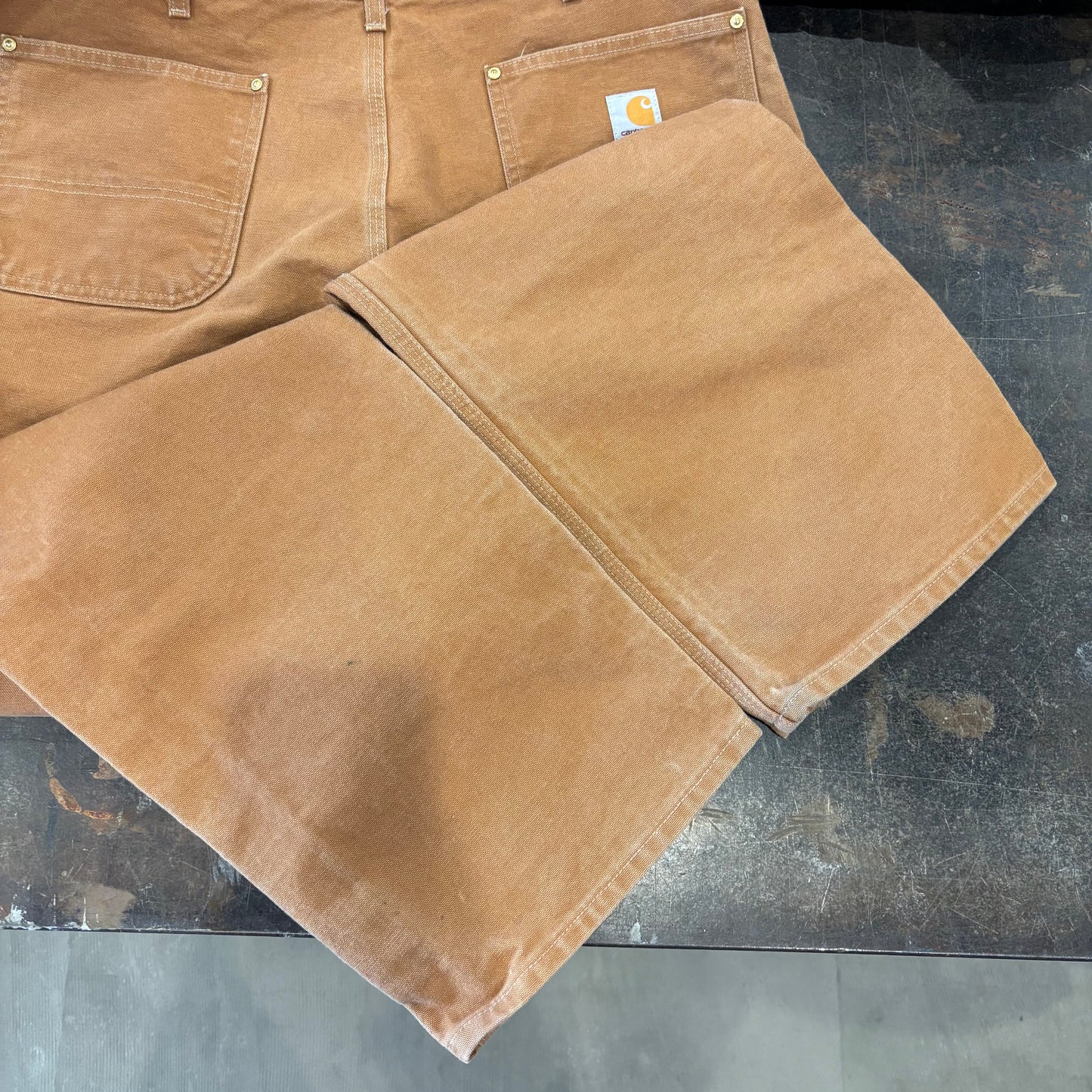 Carhartt ダブルニー BRN ブラウン(38×34)/C0454P-SO