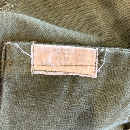 60's US ARMY ユーティリティーシャツ OG 107 パッチ  ミリタリー カーキ (サイズ不明)/A4956SH-SO