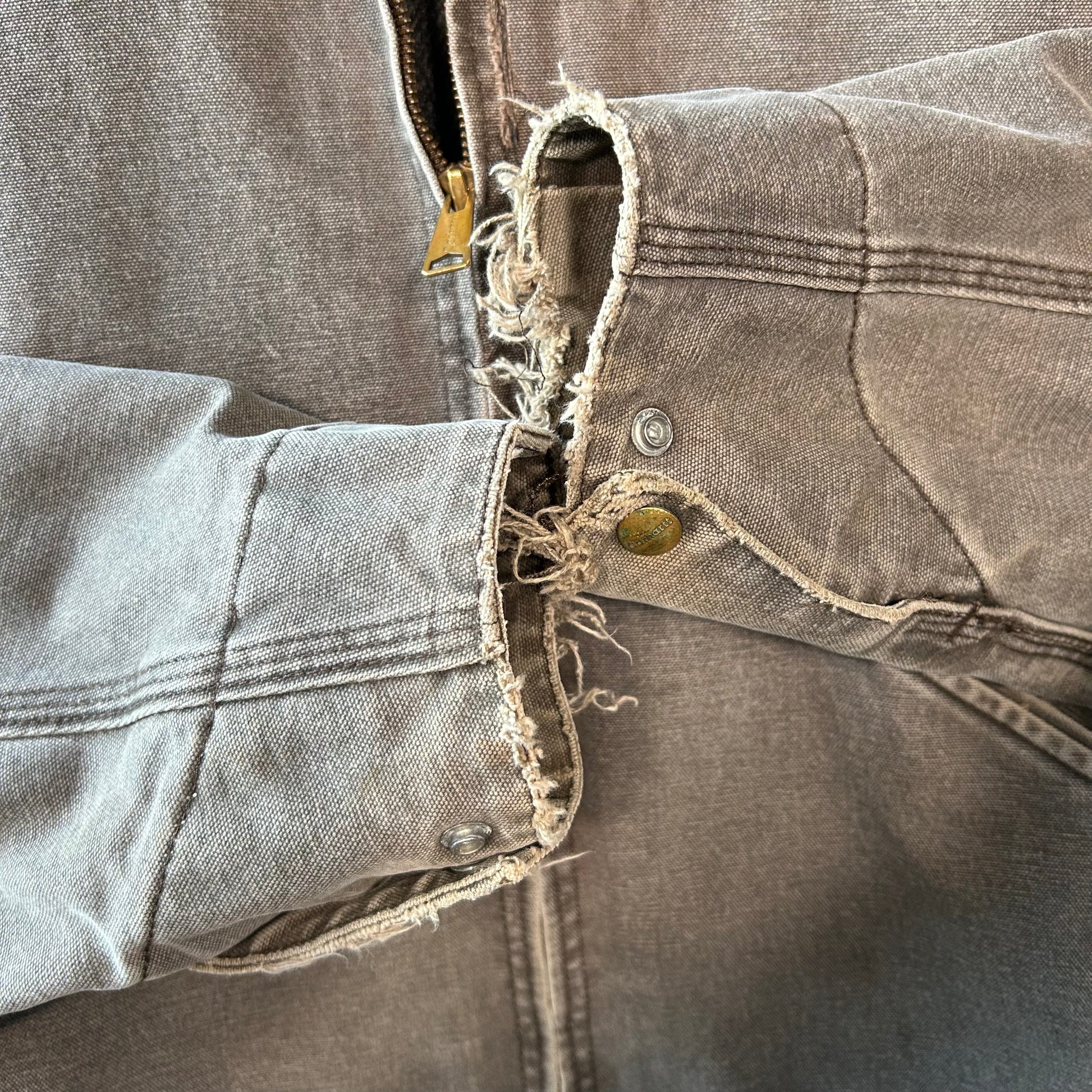 00's Carhartt カーハート デトロイトジャケット グレー(サイズ不明 00's Carhartt カーハート デトロイトジャケット グレー(サイズ不明