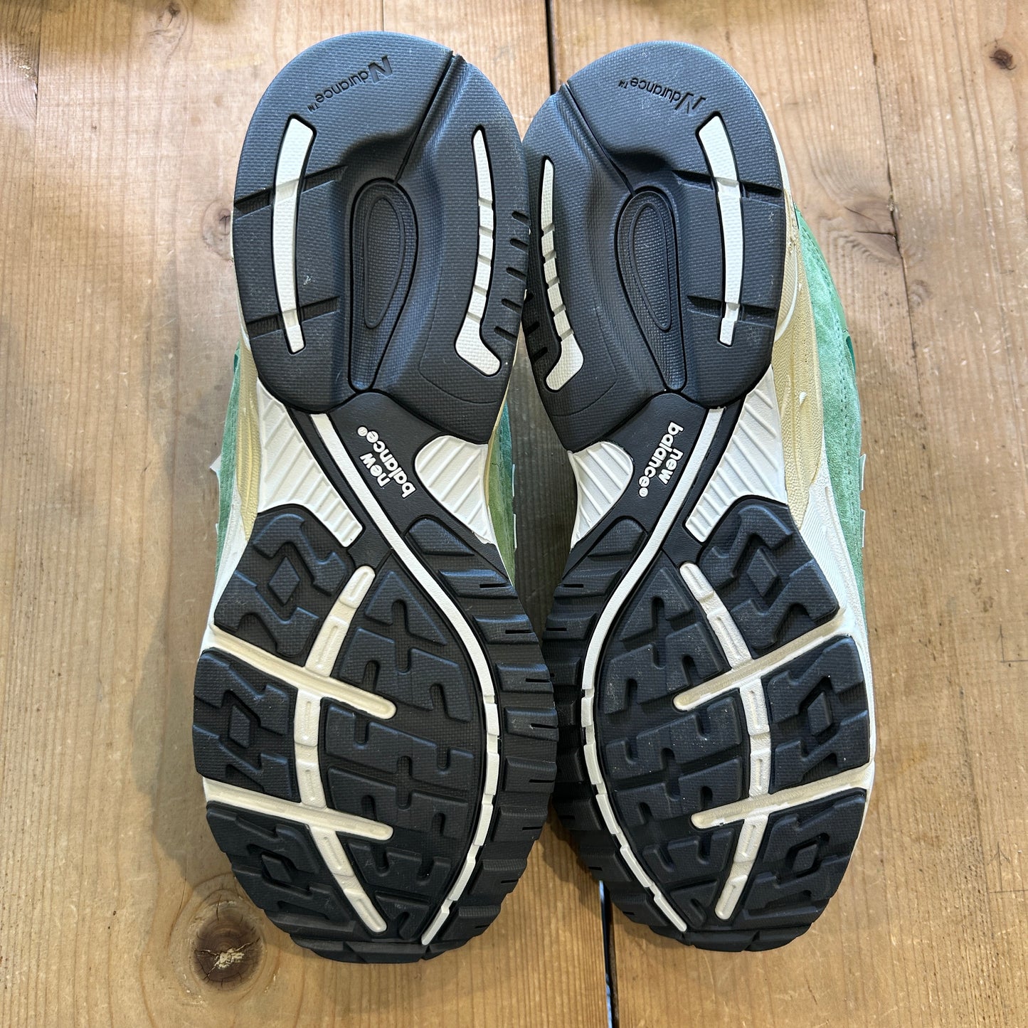 New Balance U993GW Chive Made in USA ニューバランス スニーカー US 9(27cm)/C0904AC-SO