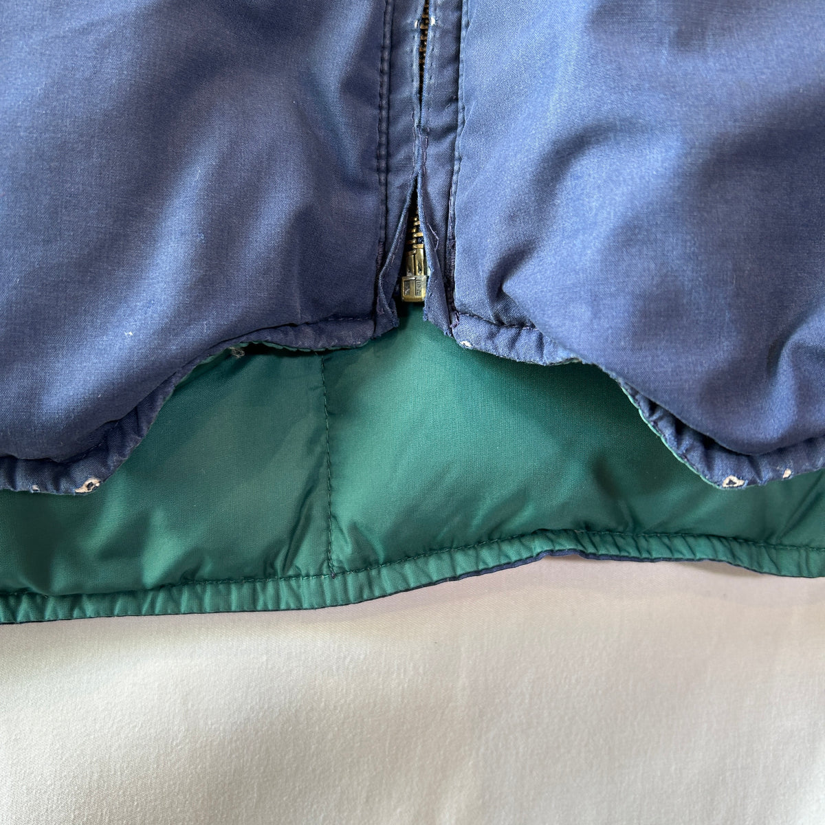 90's Eddie Bauer エディー・バウアー "CANADIAN VEST" リバーシブルグースダウンベスト(L)/C1643V-SO