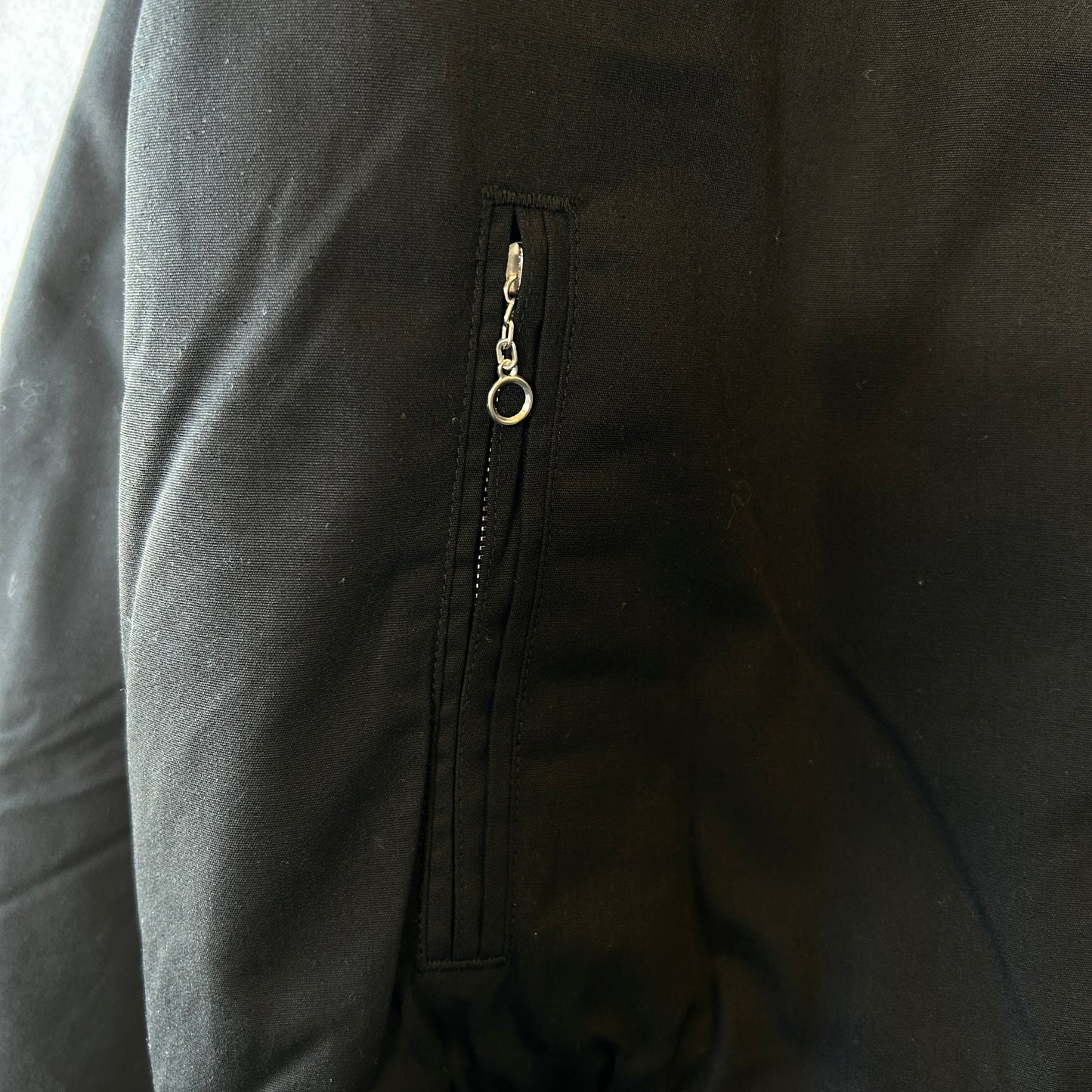 2025 Derby of San Francisco  タグ付き ダービージャケット STYLE 300 クラシック ブラック＆ゴールド(L)/A9778J-SO