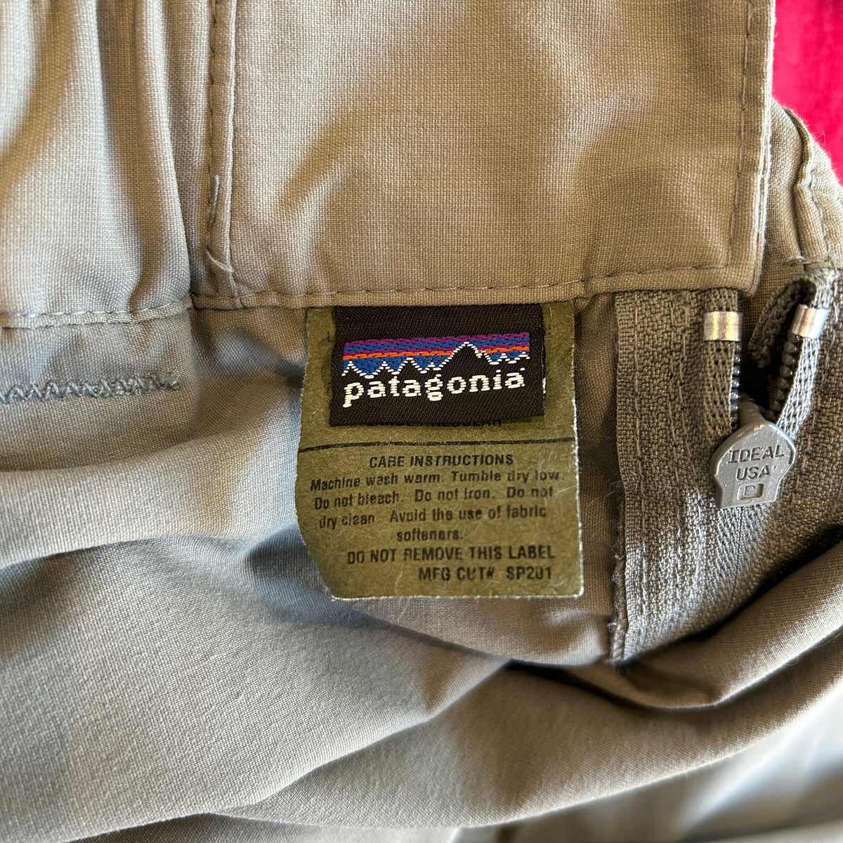 08' Patagonia パタゴニア MARS PCU Level5 ソフトシェルパンツ ミリタリー(L-R)/C1540P-SO