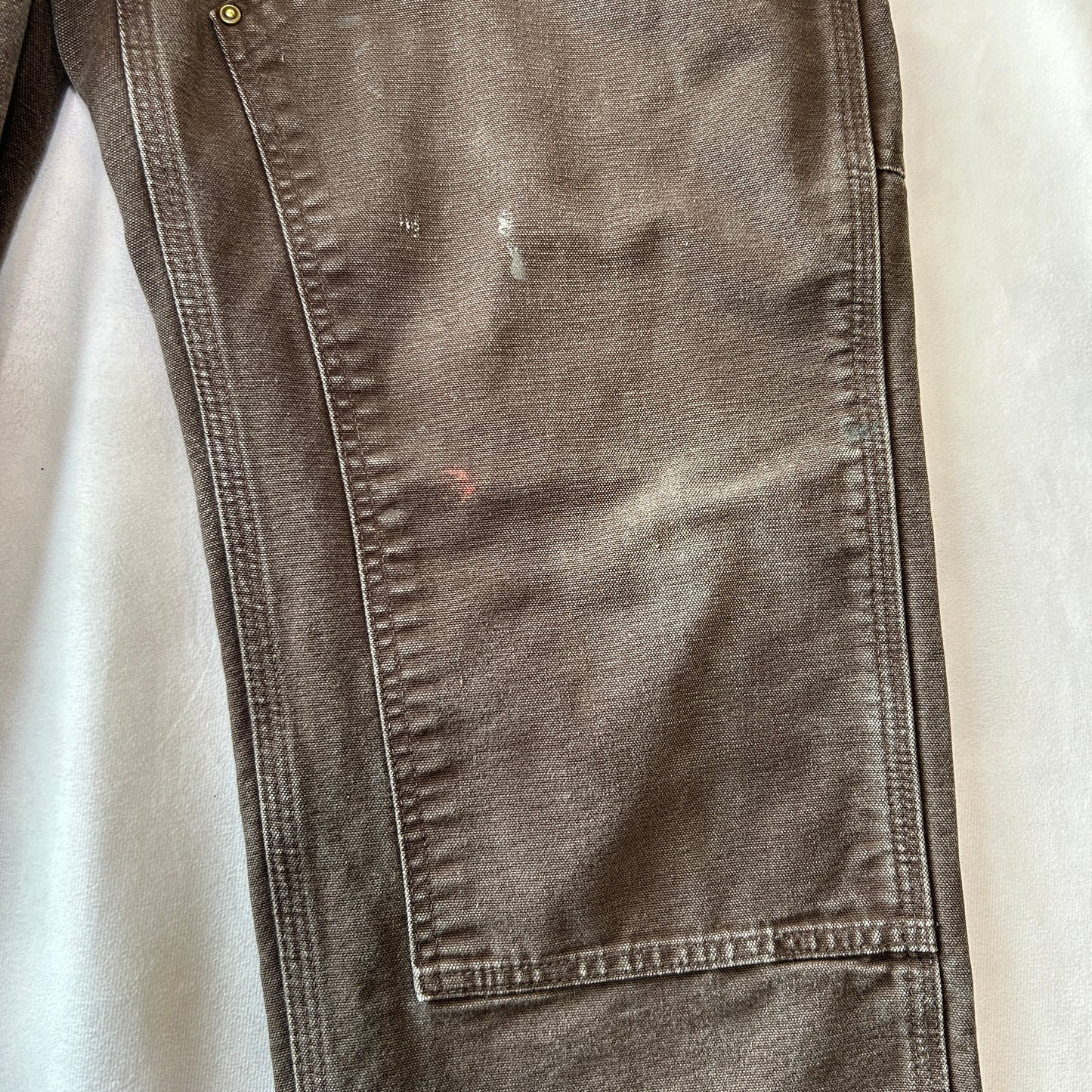 Carhartt カーハート ダブルニーワークパンツ B136 DKB カットオフ ダークブラウン(34×30)/C0931P-SO