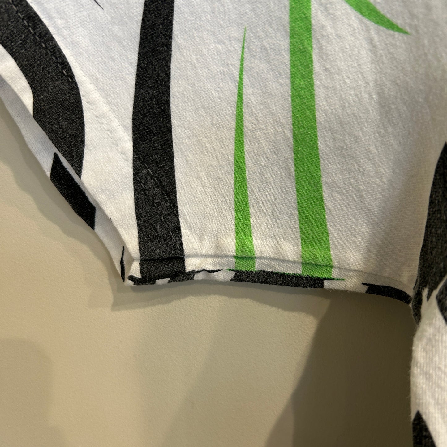 00's BLACK LABEL ブラックレーベル "FREE DOM " 総柄Tシャツ 白黒緑 (XL)/B2088T-SO