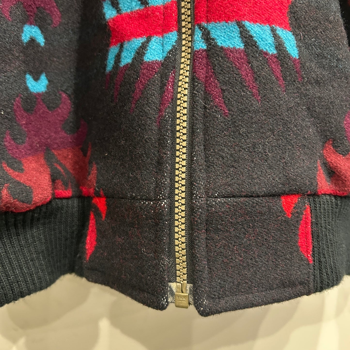 90's Pendleton ペンドルトン　High Grade Western Wear ネイティブ柄ウールジャケット 黒赤/A5569J-SO
