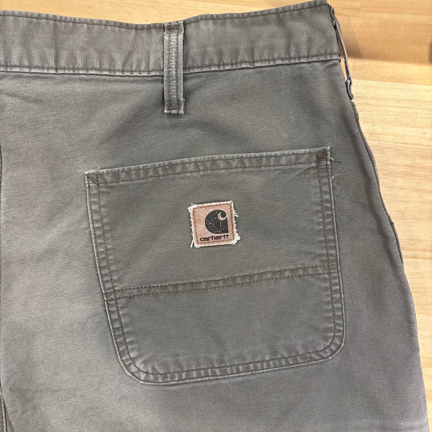 00's Carhartt カーハート ダック ハーフパンツ ブラウン系 (サイズ不明 w35相当)/B4028P-SO