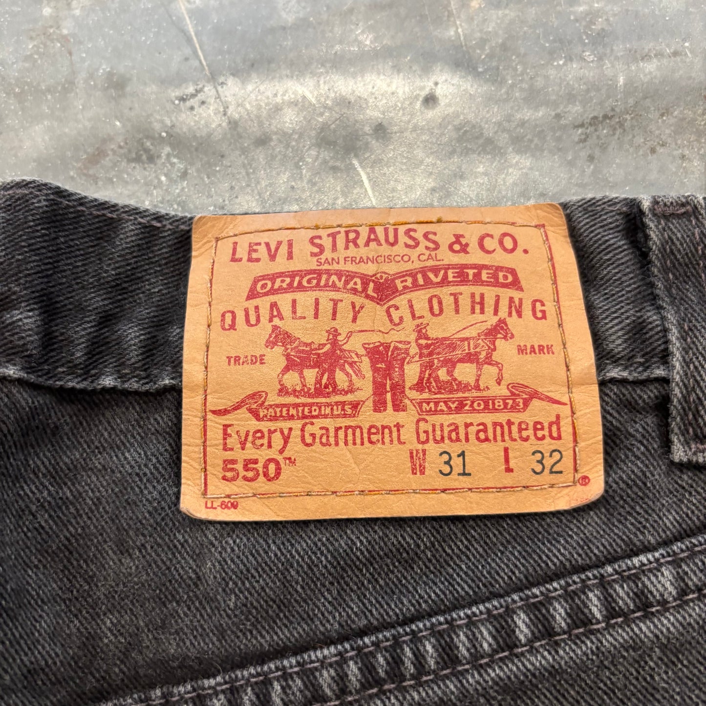 00's Levi's リーバイス550 ブラックデニム スミ黒 (W31/L32) B2278P-SO