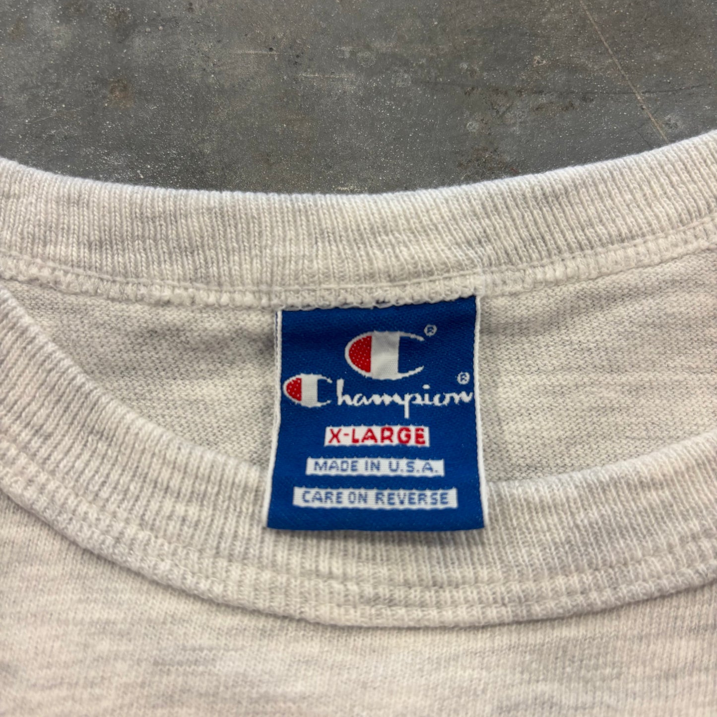 90's Champion チャンピオン 胸ロゴ 袖刺繍 Tシャツ アッシュグレー (XL) B4036T-SO