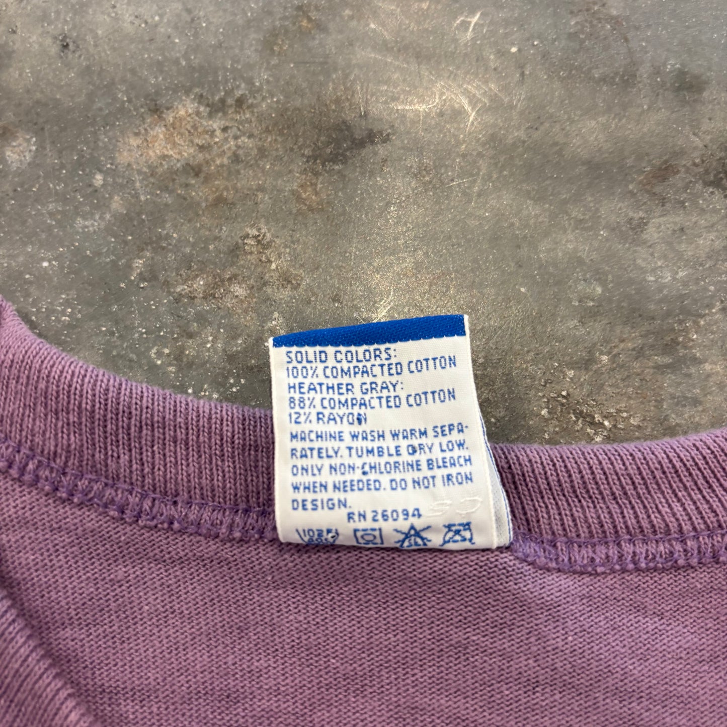 90's Champion チャンピオンズ 胸ロゴ 袖刺繍 Tシャツ 紫 (L) A2343T-SO