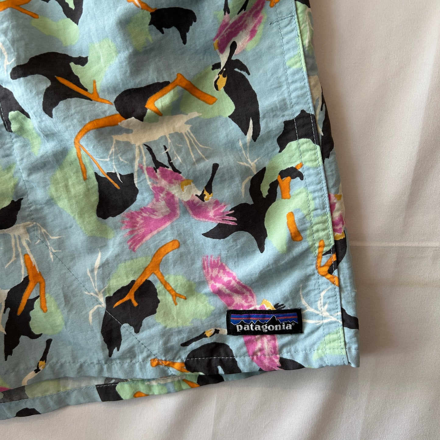 2020 Patagonia パタゴニア Baggies Shorts バギーズショーツ 5インチ SPBG ヘラサギ柄 (XL)/A4284P-SO