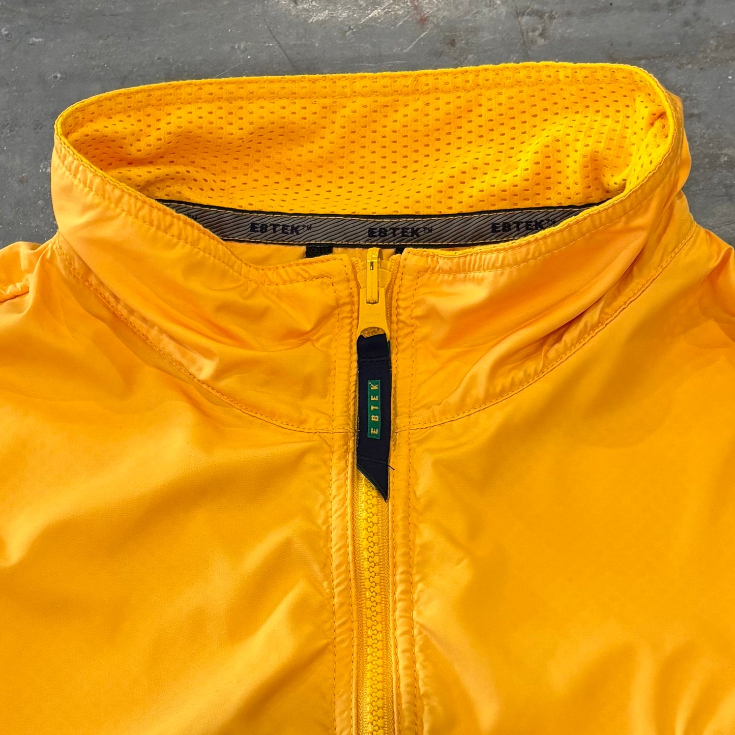 90's EBTEK Eddie Bauer エディバウアー ナイロンベスト 黄色 (L)/A9873V-SO