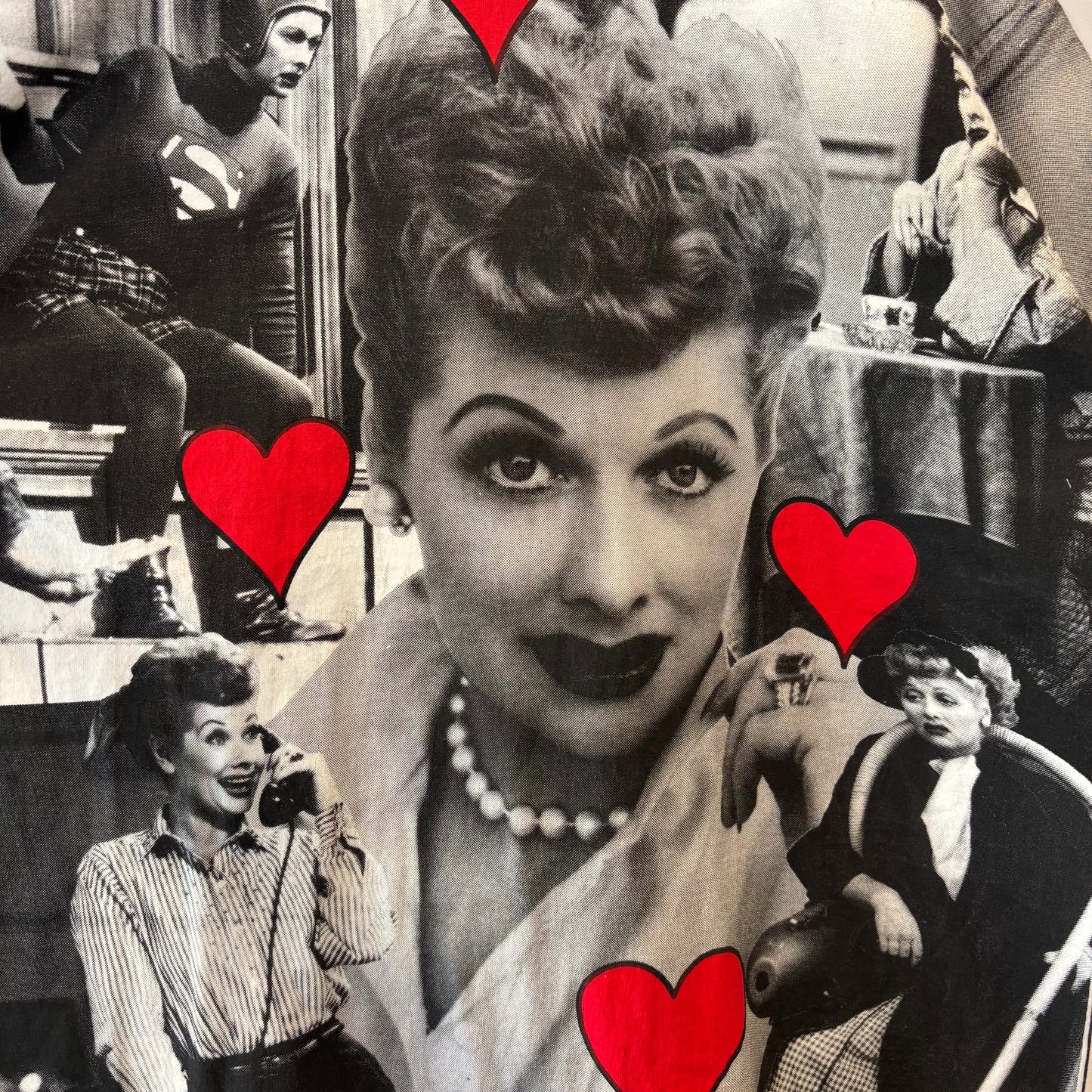 90's Fruit of the loom製 I love Lucy "Lucille Ball" 総柄Tシャツ (XXL)/A7586T-SO
