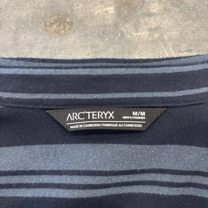 ARC'TERYX アークテリクス Mainstay shirt LS メインステイ ロングスリーブシャツ ボーダー ネイビー (M) B4117SH-SO