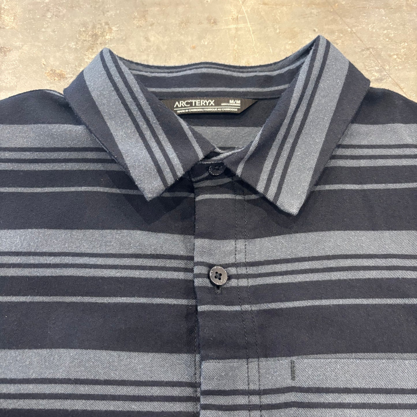 ARC'TERYX アークテリクス Mainstay shirt LS メインステイ ロングスリーブシャツ ボーダー ネイビー (M) B4117SH-SO