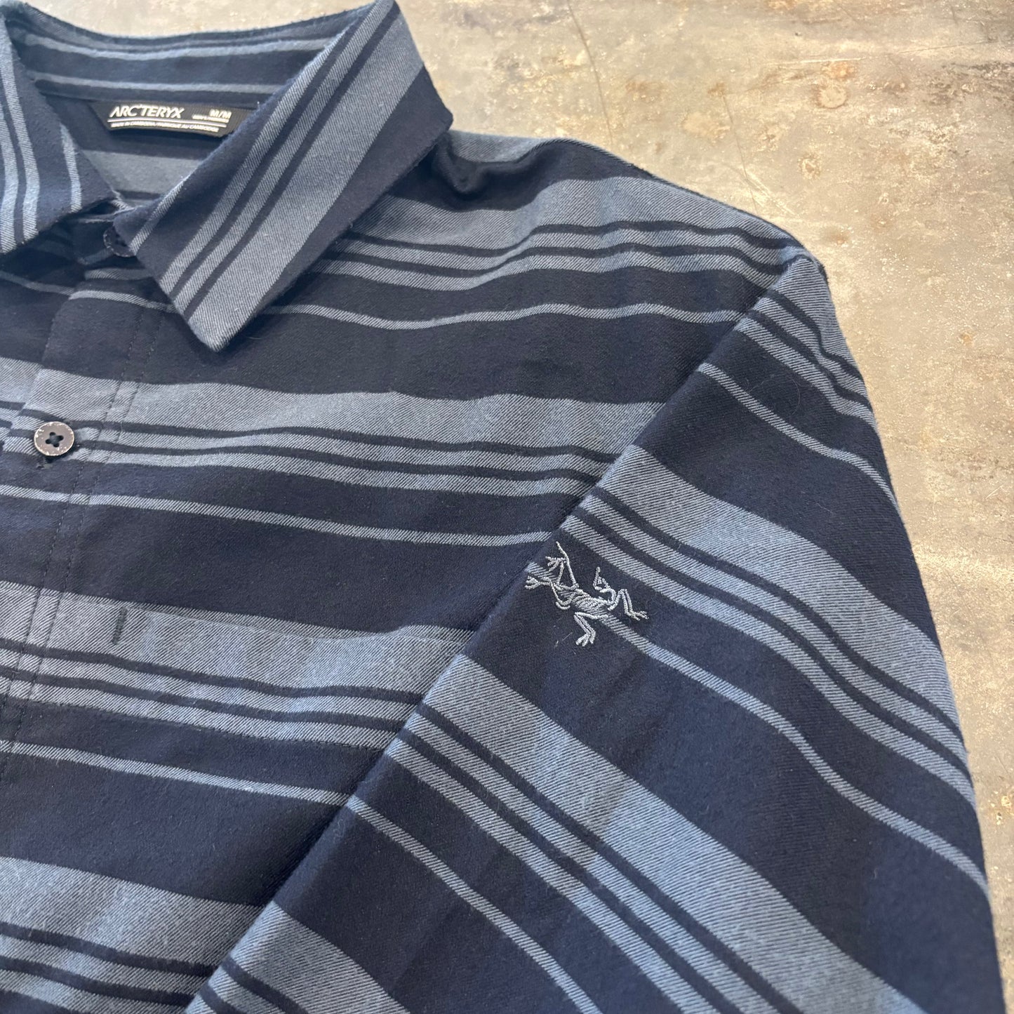 ARC'TERYX アークテリクス Mainstay shirt LS メインステイ ロングスリーブシャツ ボーダー ネイビー (M) B4117SH-SO