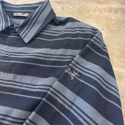 ARC'TERYX アークテリクス Mainstay shirt LS メインステイ ロングスリーブシャツ ボーダー ネイビー (M) B4117SH-SO