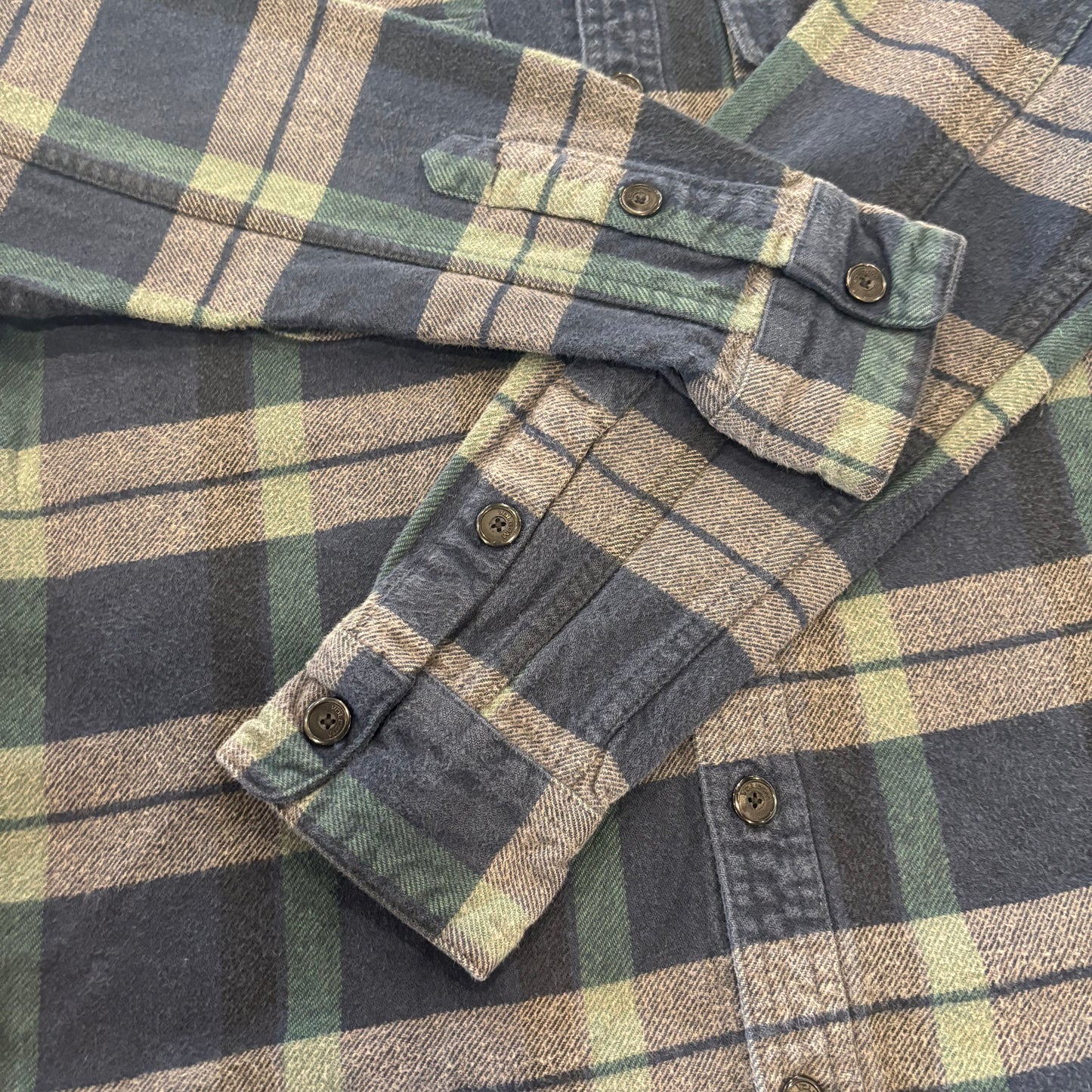 00's VOLCOM チェック フランネルシャツ SLIM FIT ネイビー (M) B4118SH-SO
