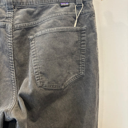 10's Patagonia パタゴニア  メンズ・コード・パンツ チャコールグレー(W35)/B4122P-SO
